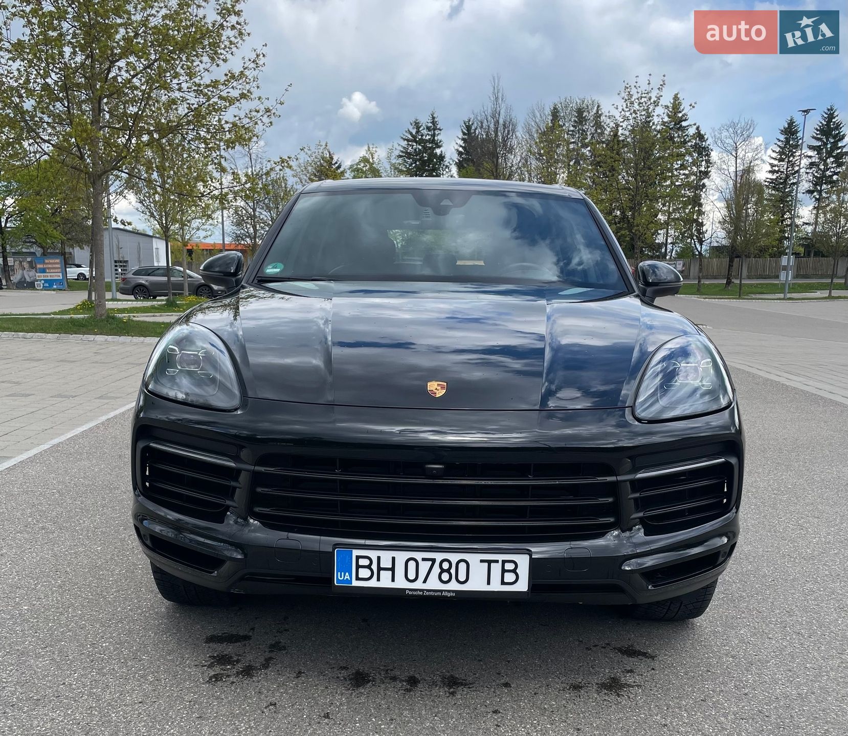 Porsche Cayenne 2022 VIN WP1ZZZ9YZPDA01089 фото оголошення 2 з 10