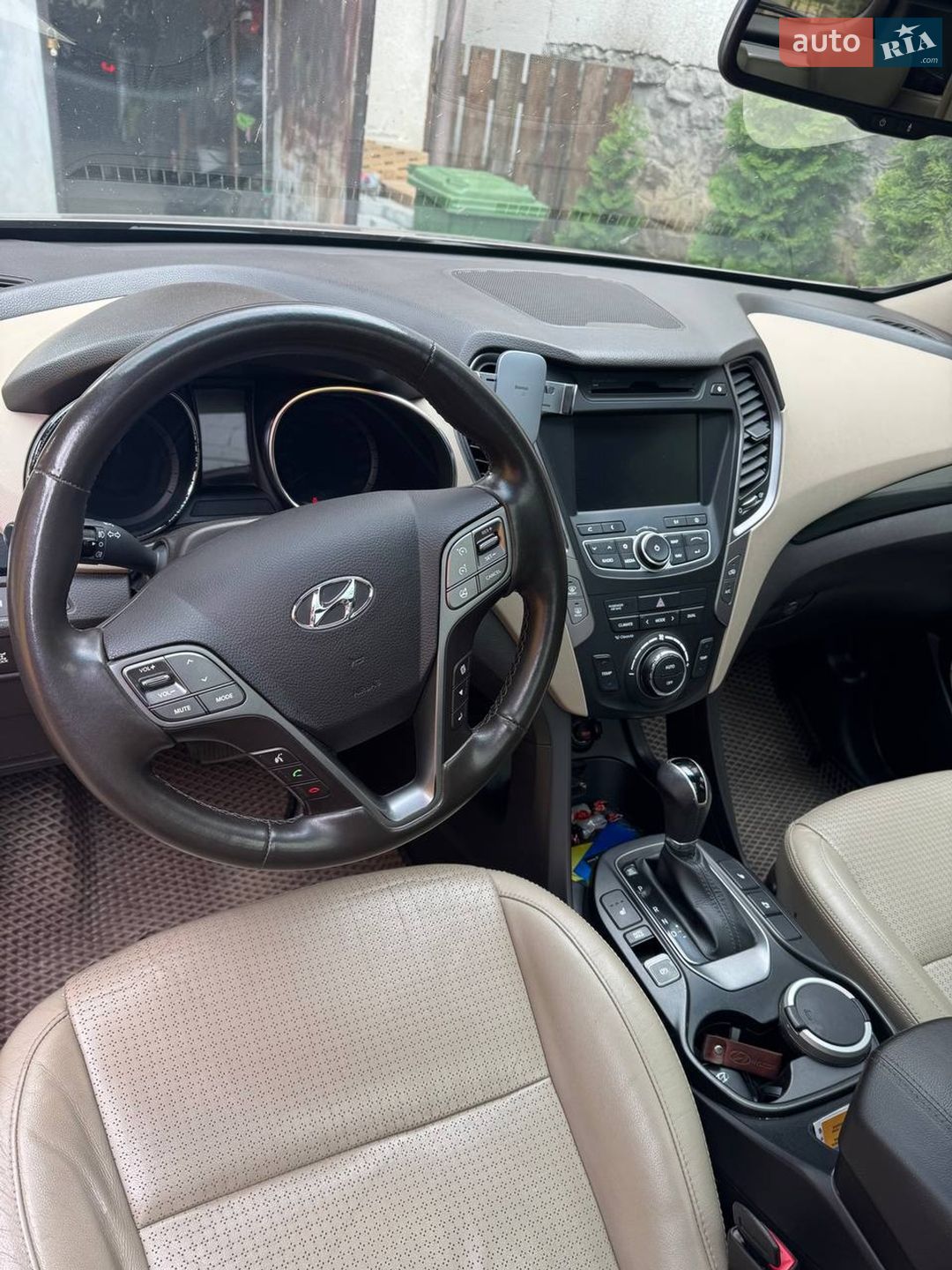 Hyundai Santa FE 2014 VIN KMHSU81XDEU300830 фото оголошення 4 з 8