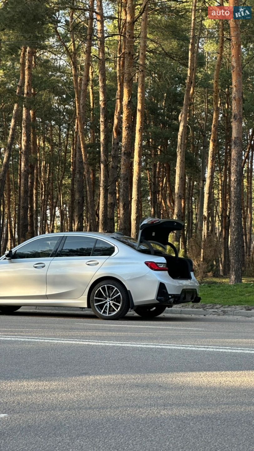 BMW 3 Series 2019 VIN WBA5R7C52KFH27927 фото оголошення 3 з 47