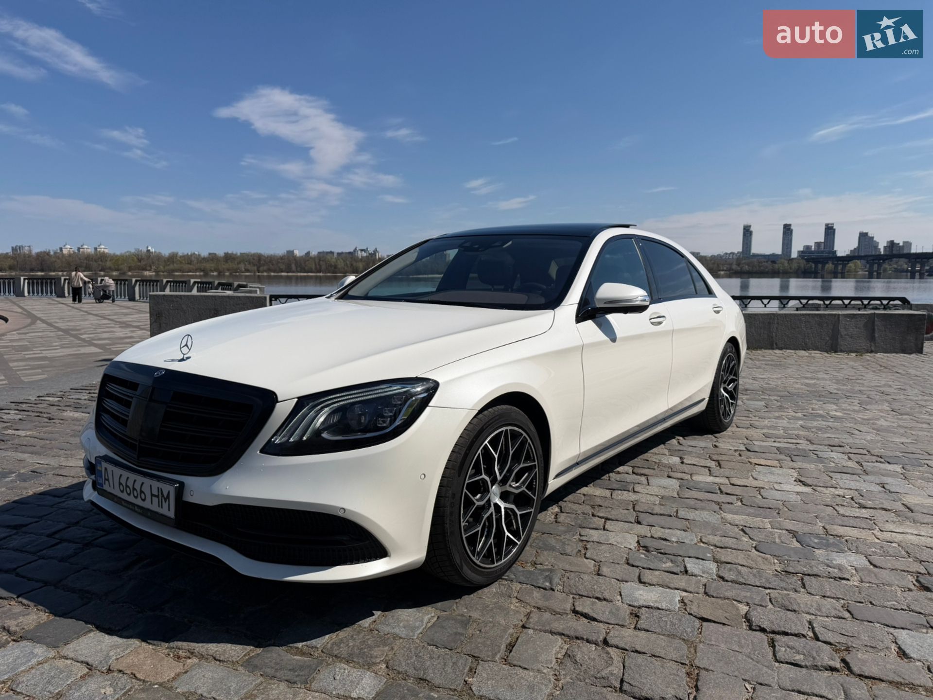 Mercedes-Benz S-Class 2018 VIN WDD2221351A398552 фото оголошення 2 з 33