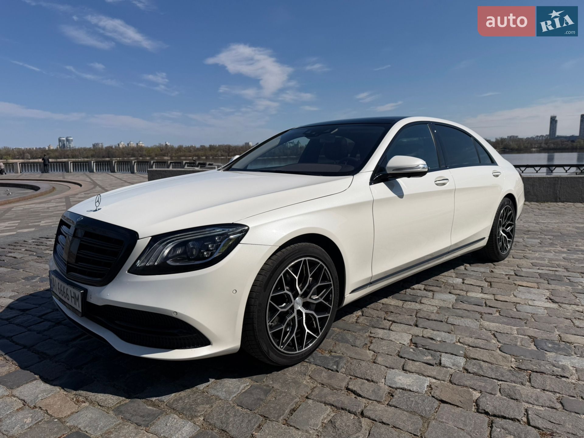 Mercedes-Benz S-Class 2018 VIN WDD2221351A398552 фото оголошення 3 з 33