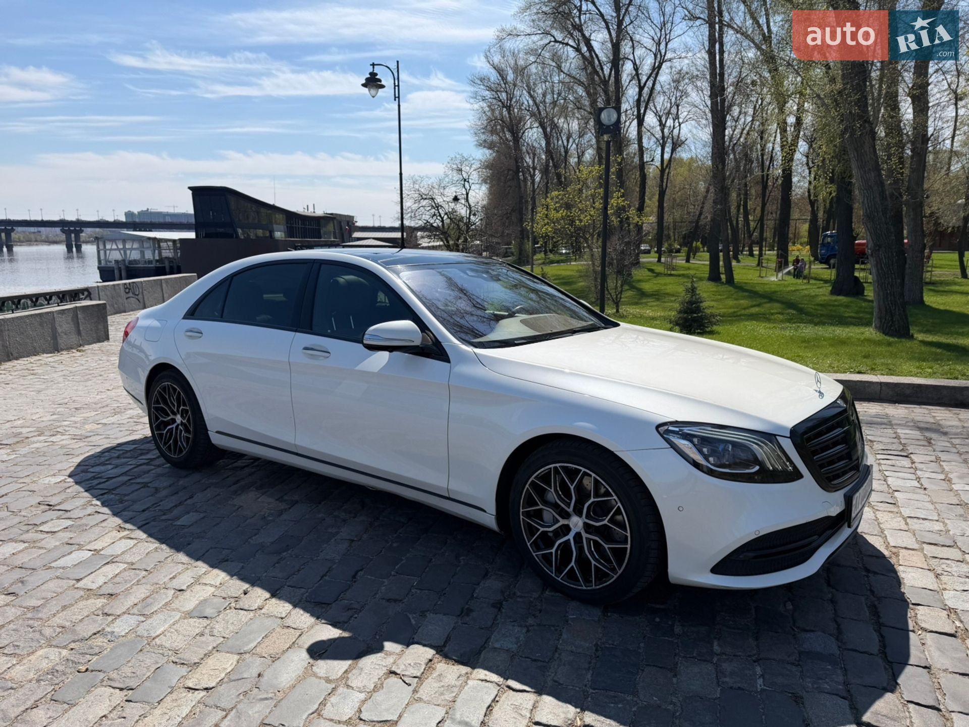Mercedes-Benz S-Class 2018 VIN WDD2221351A398552 фото оголошення 7 з 33