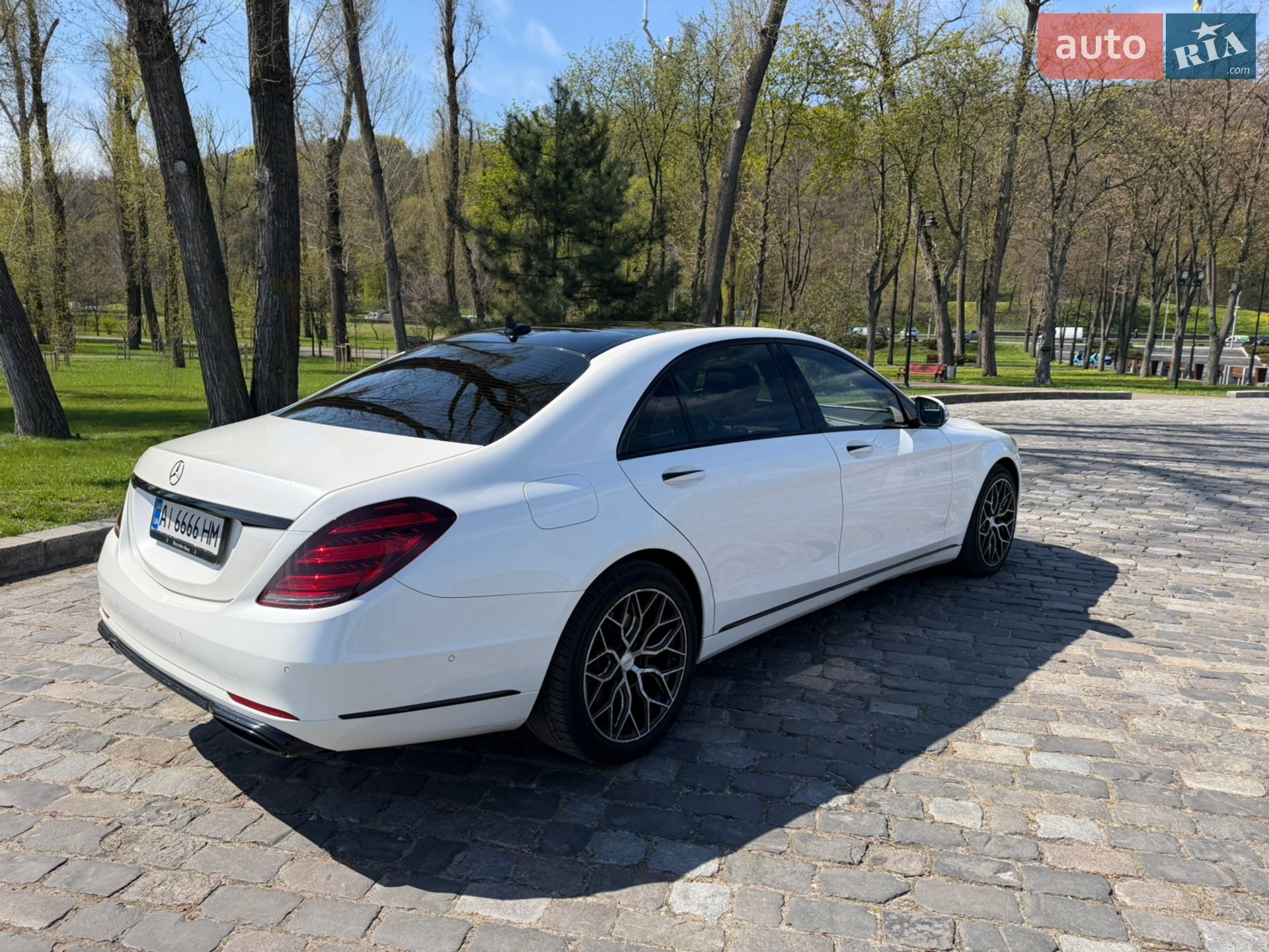 Mercedes-Benz S-Class 2018 VIN WDD2221351A398552 фото оголошення 8 з 33