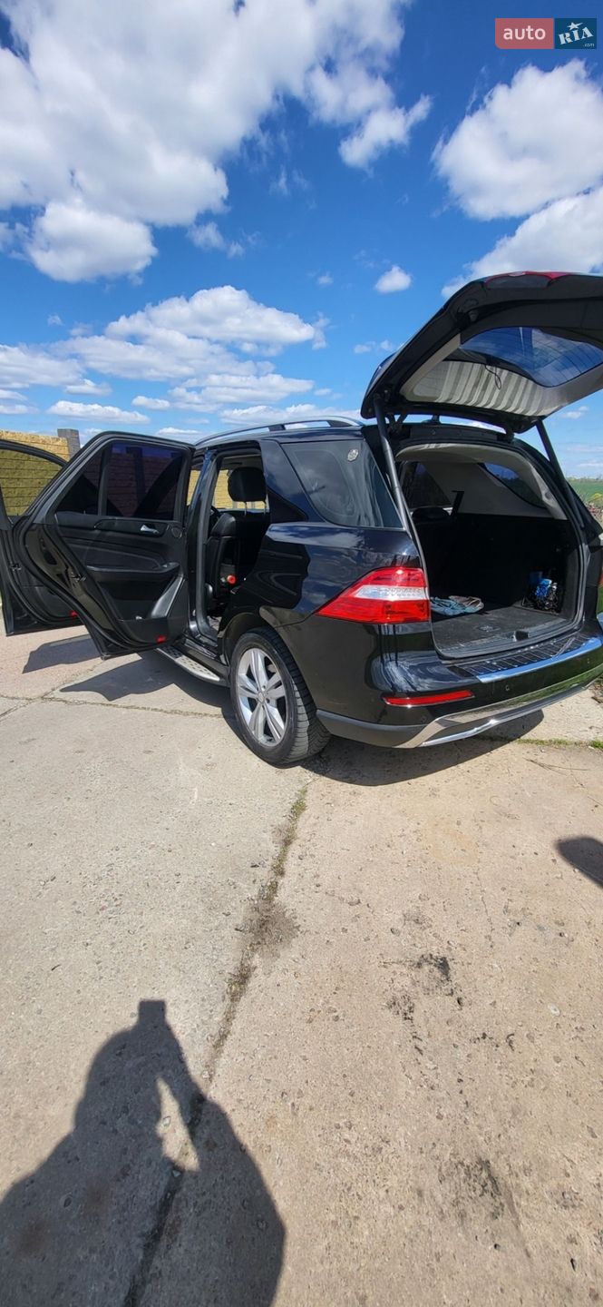 Mercedes-Benz M-Class 2012 VIN WDCDA0EB5DA104020 фото оголошення 4 з 10