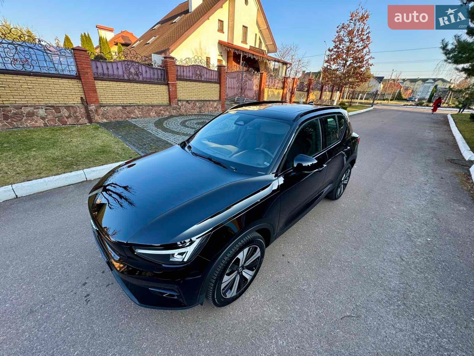 Volvo XC40 Recharge 2022 VIN YV1XZEFV0P2985543 фото оголошення 8 з 40