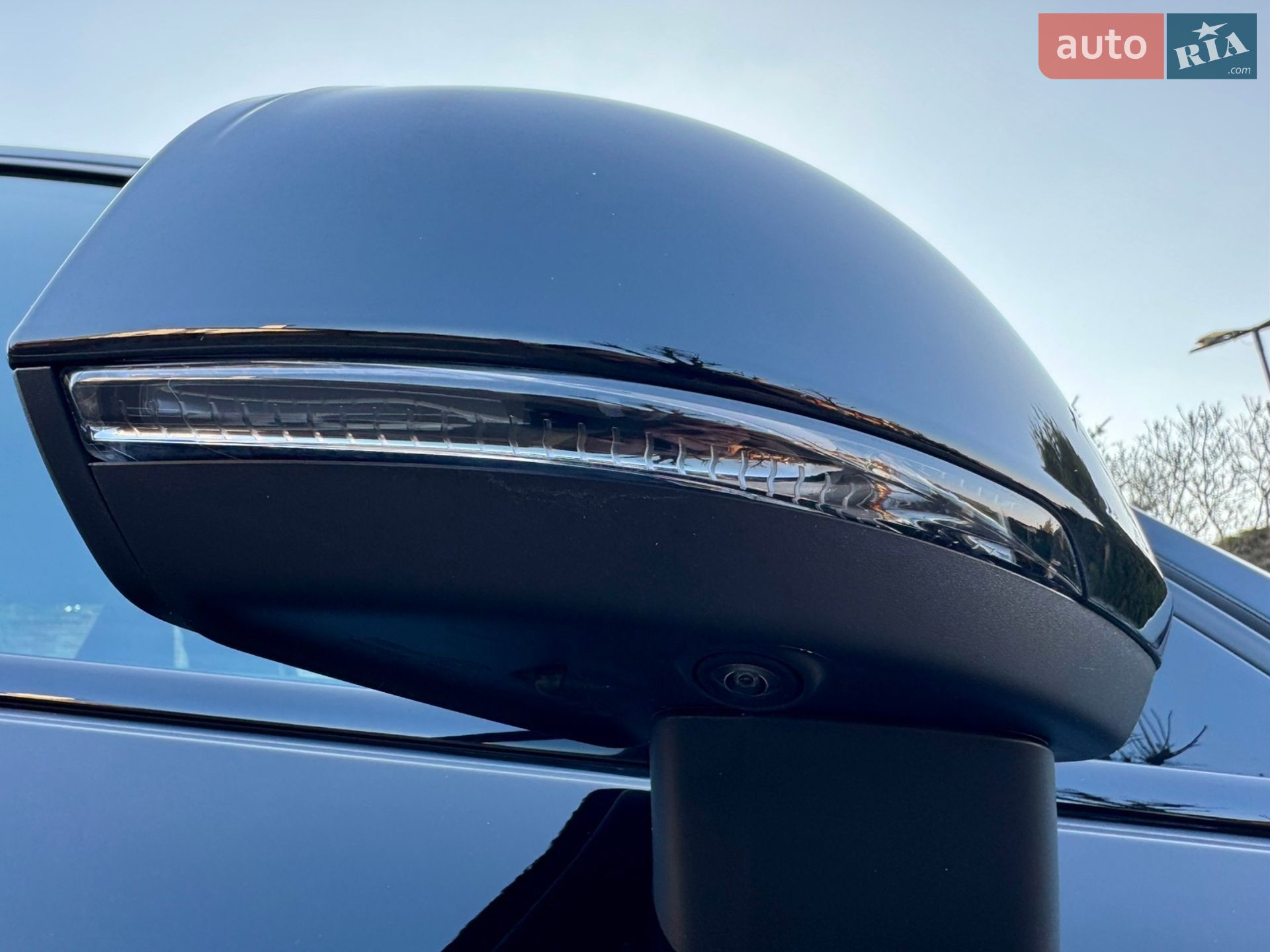 Volvo XC40 Recharge 2022 VIN YV1XZEFV0P2985543 фото оголошення 15 з 40