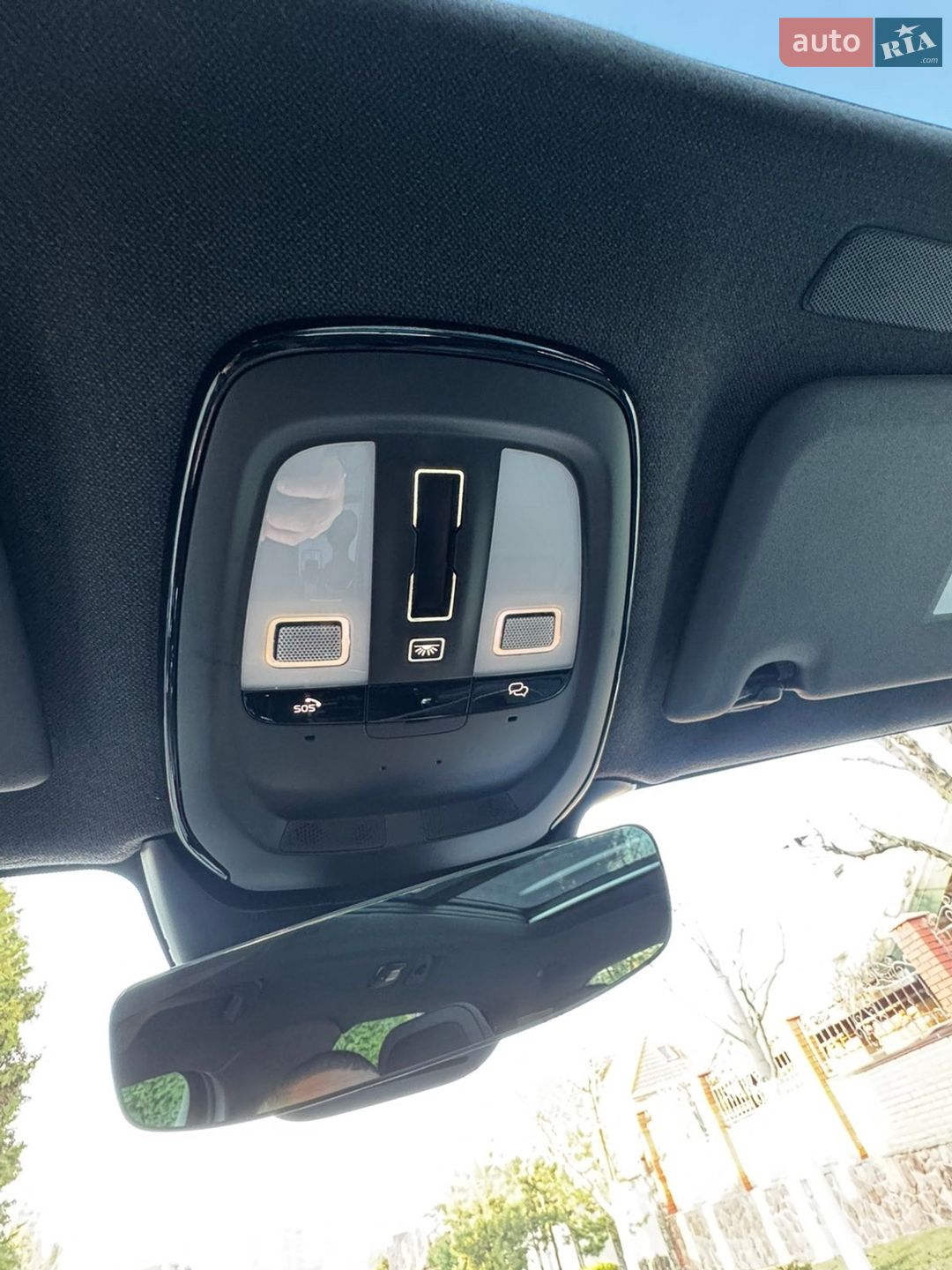 Volvo XC40 Recharge 2022 VIN YV1XZEFV0P2985543 фото оголошення 24 з 40
