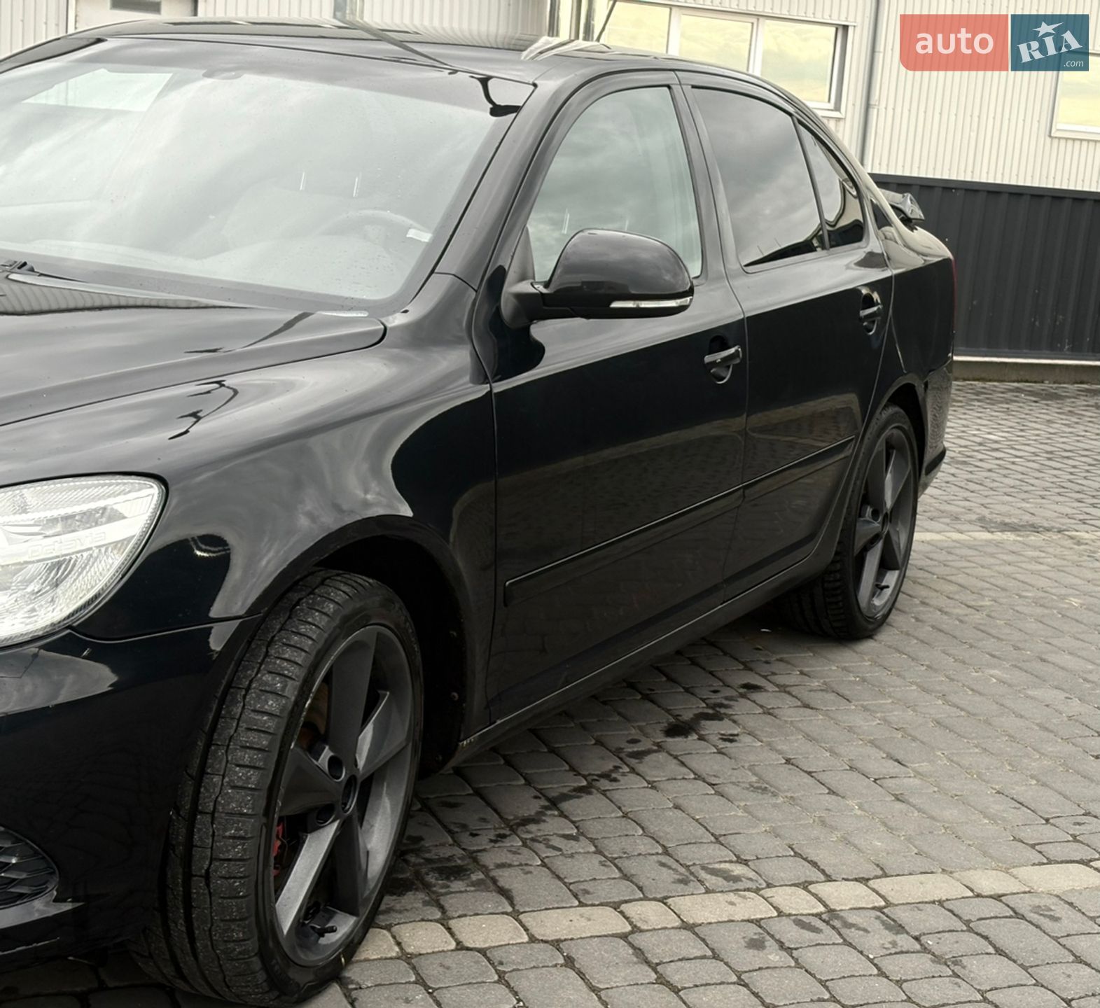 Skoda Octavia 2011 VIN TMBEH61Z0C2070184 фото оголошення 8 з 11