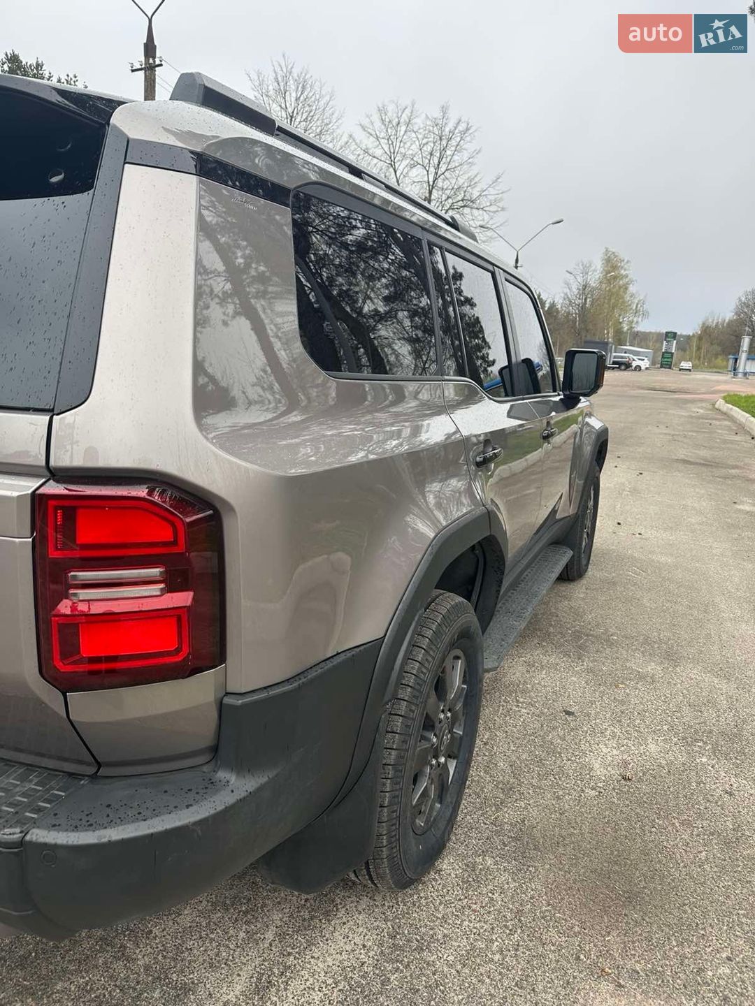 Toyota Land Cruiser Prado 2024 VIN JTEAR3AJ00K009266 фото оголошення 5 з 14