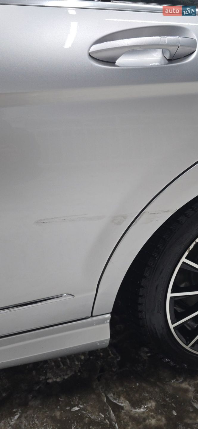 Mercedes-Benz C-Class 2014 VIN WDDGF4HB9EG207419 фото оголошення 3 з 9
