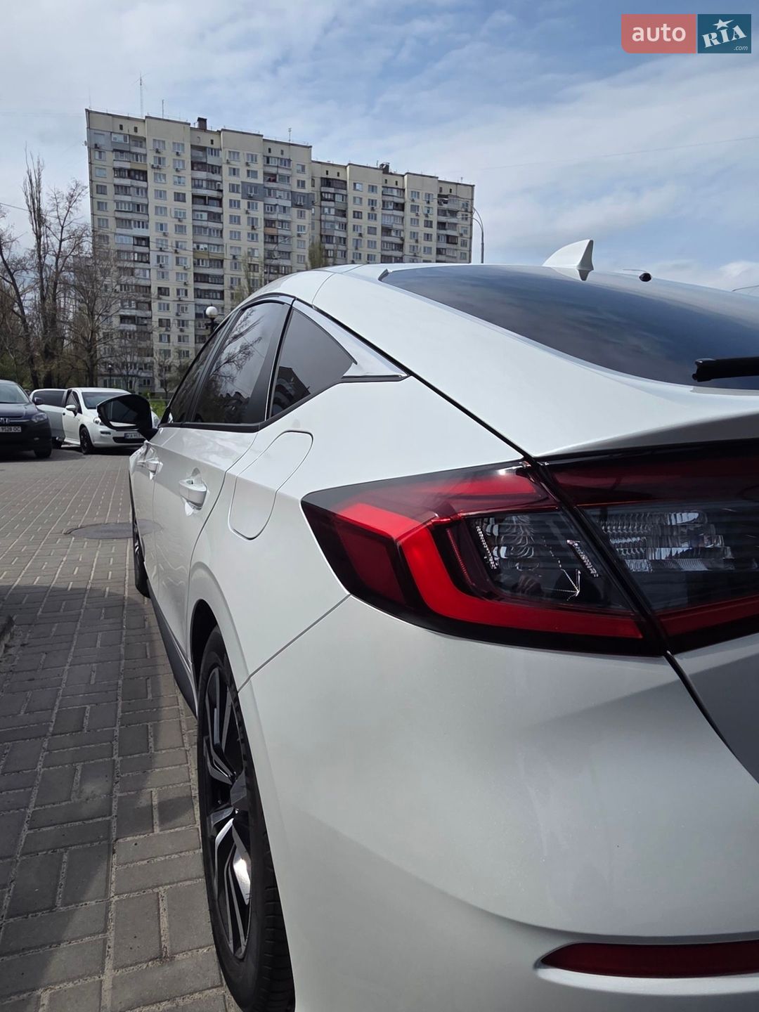 Honda Civic 2023 VIN JHMFL4830RX203210 фото оголошення 8 з 26