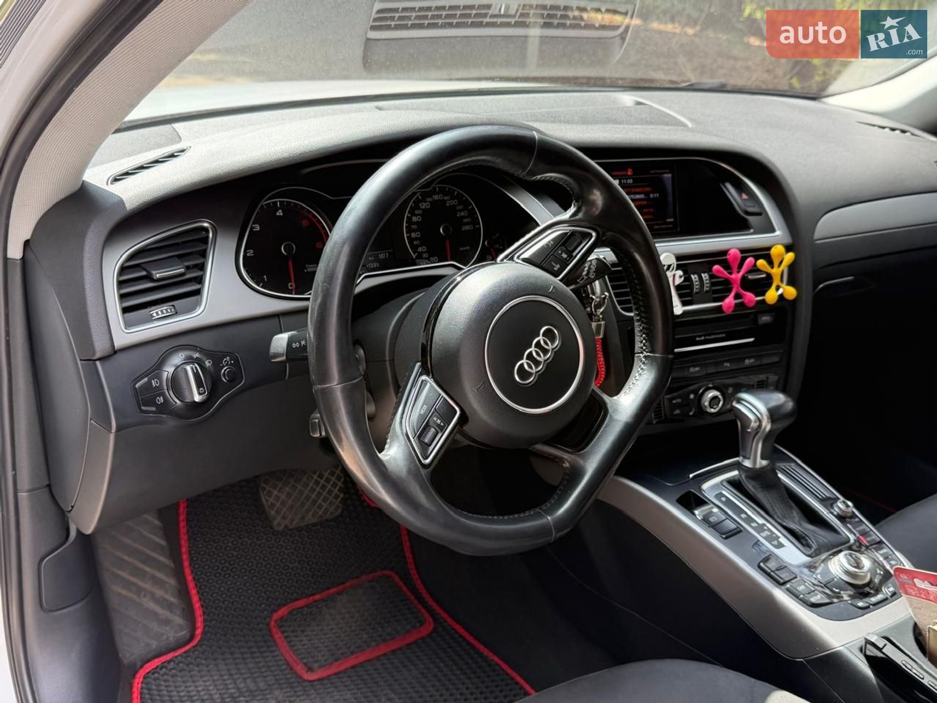 Audi A4 2014 VIN WAUZZZ8K0FA015993 фото оголошення 9 з 19
