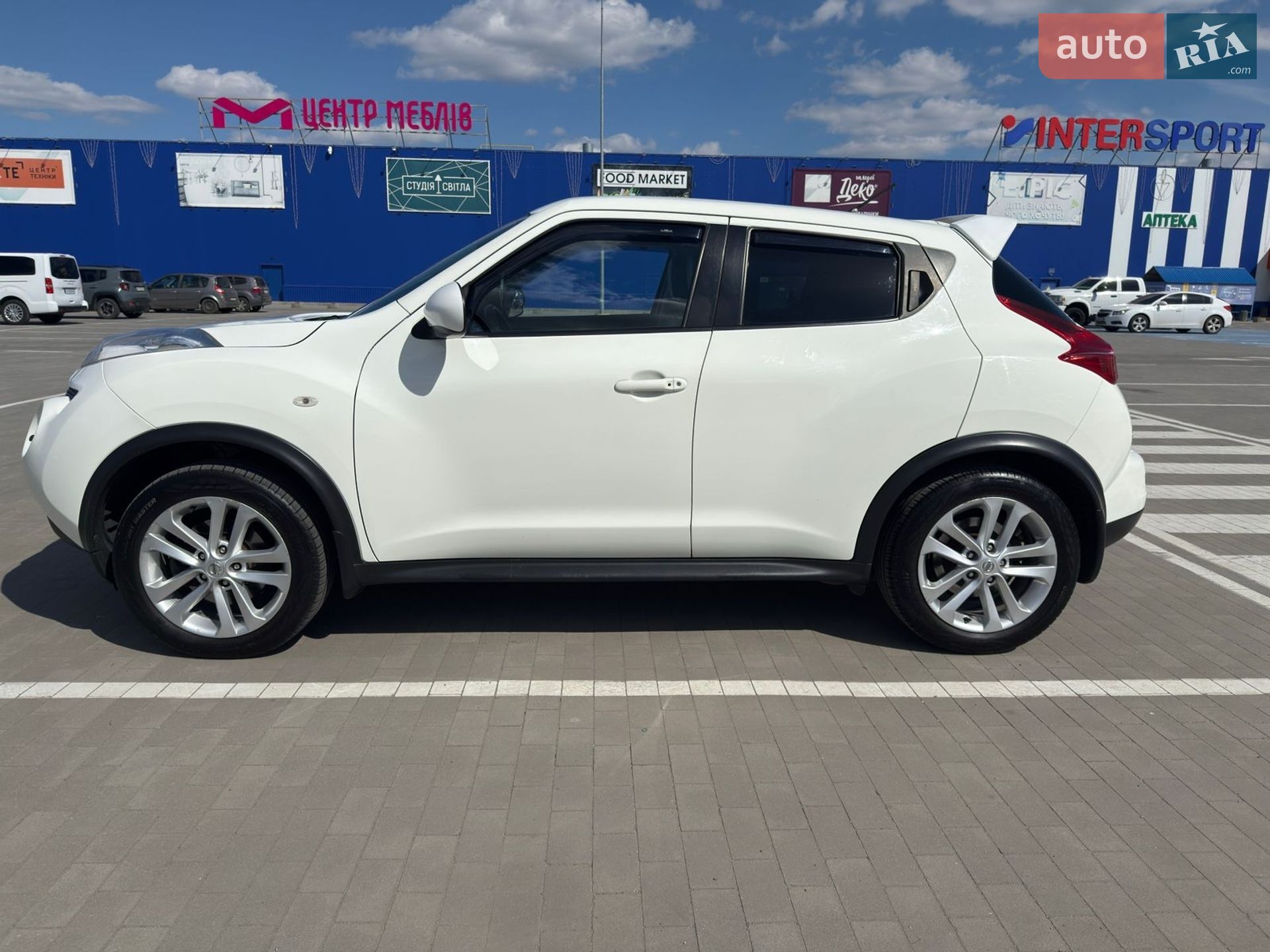 Nissan Juke 2012 VIN SJNFANF15U6181865 фото оголошення 4 з 18