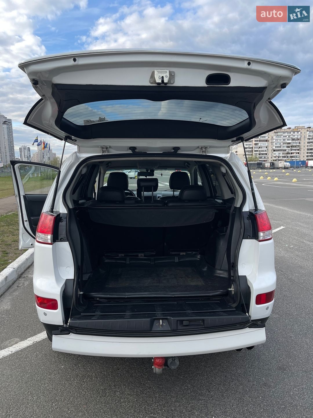 Citroen C-Crosser 2012 VIN VF7VV4HK8CU904893 фото оголошення 4 з 24