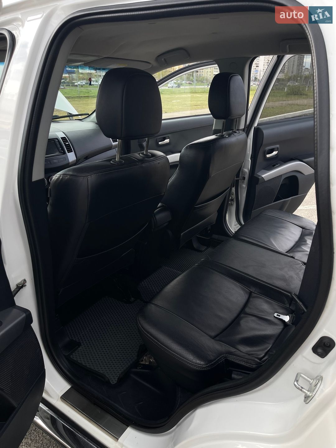 Citroen C-Crosser 2012 VIN VF7VV4HK8CU904893 фото оголошення 7 з 24