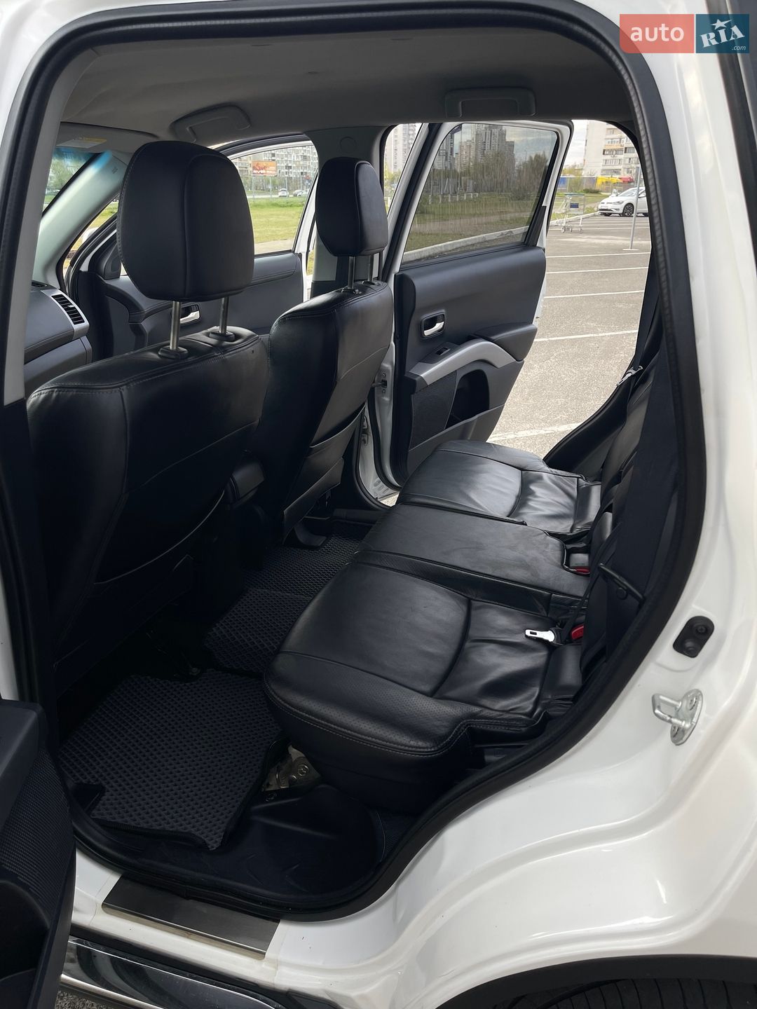 Citroen C-Crosser 2012 VIN VF7VV4HK8CU904893 фото оголошення 8 з 24