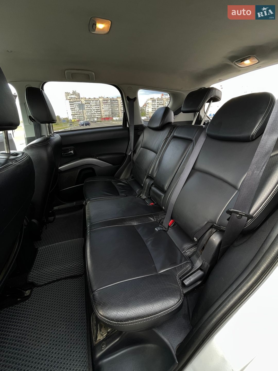 Citroen C-Crosser 2012 VIN VF7VV4HK8CU904893 фото оголошення 22 з 24