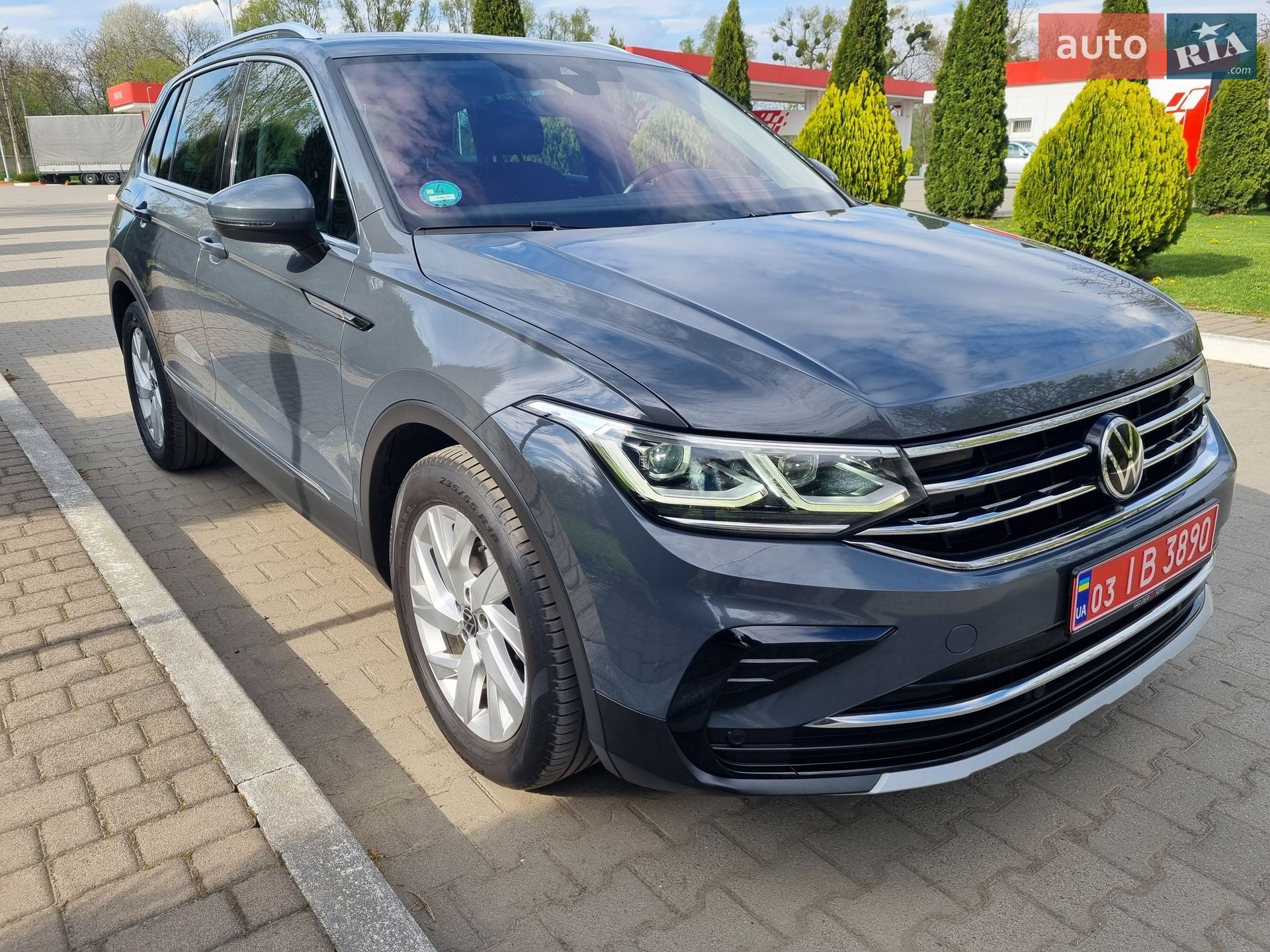 Volkswagen Tiguan 2021 VIN WVGZZZ5NZMW048915 фото оголошення 9 з 49