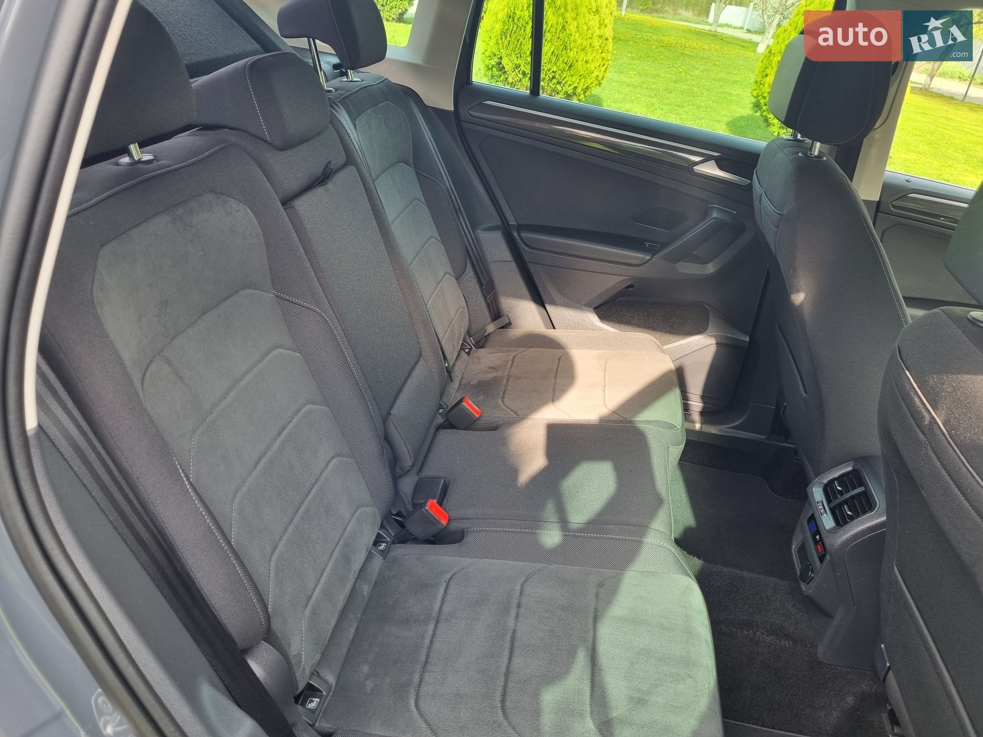 Volkswagen Tiguan 2021 VIN WVGZZZ5NZMW048915 фото оголошення 24 з 49
