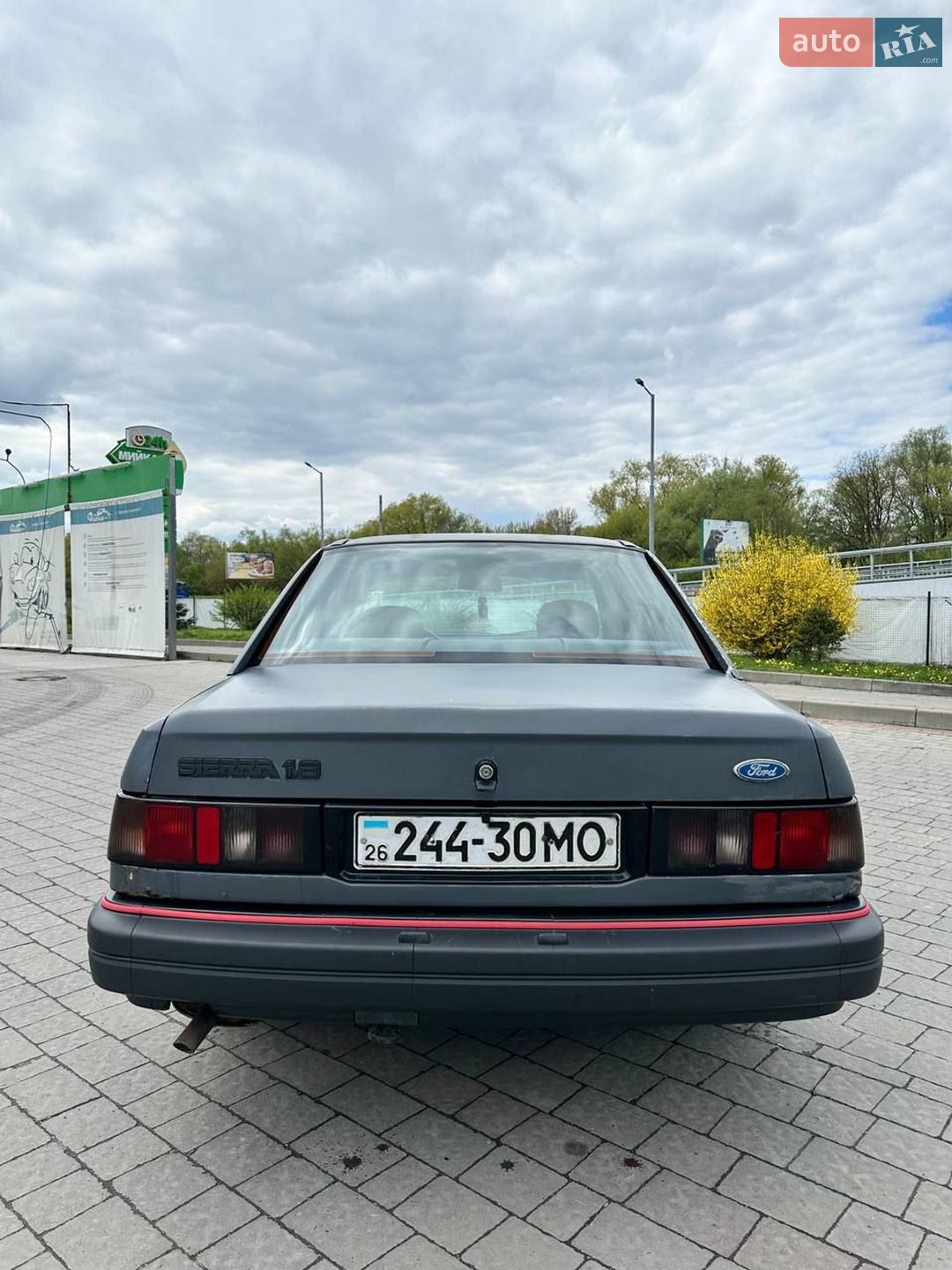 Ford Sierra 1988 VIN WF0FXXGBBFJA73396 фото оголошення 6 з 20
