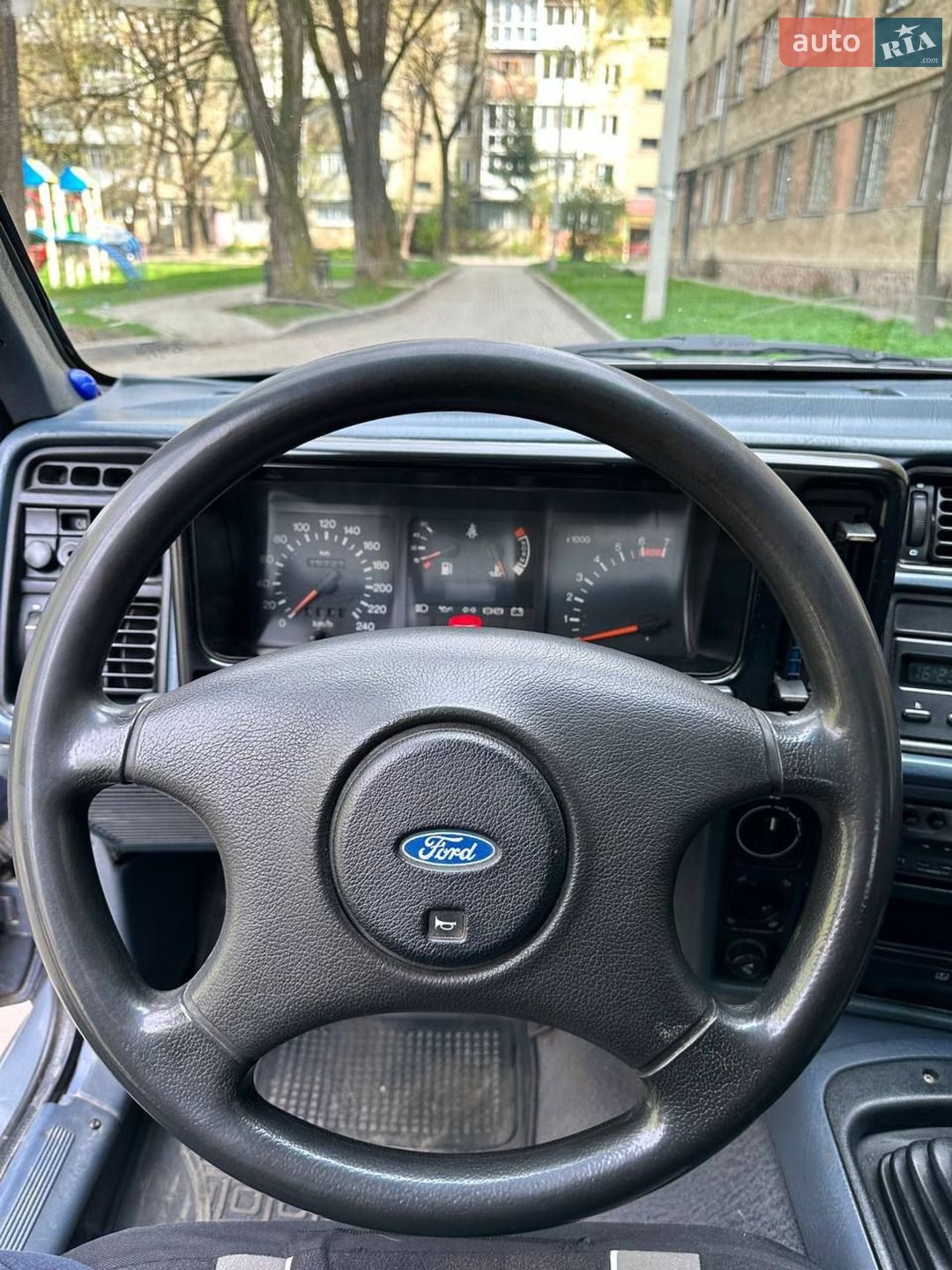 Ford Sierra 1988 VIN WF0FXXGBBFJA73396 фото оголошення 15 з 20