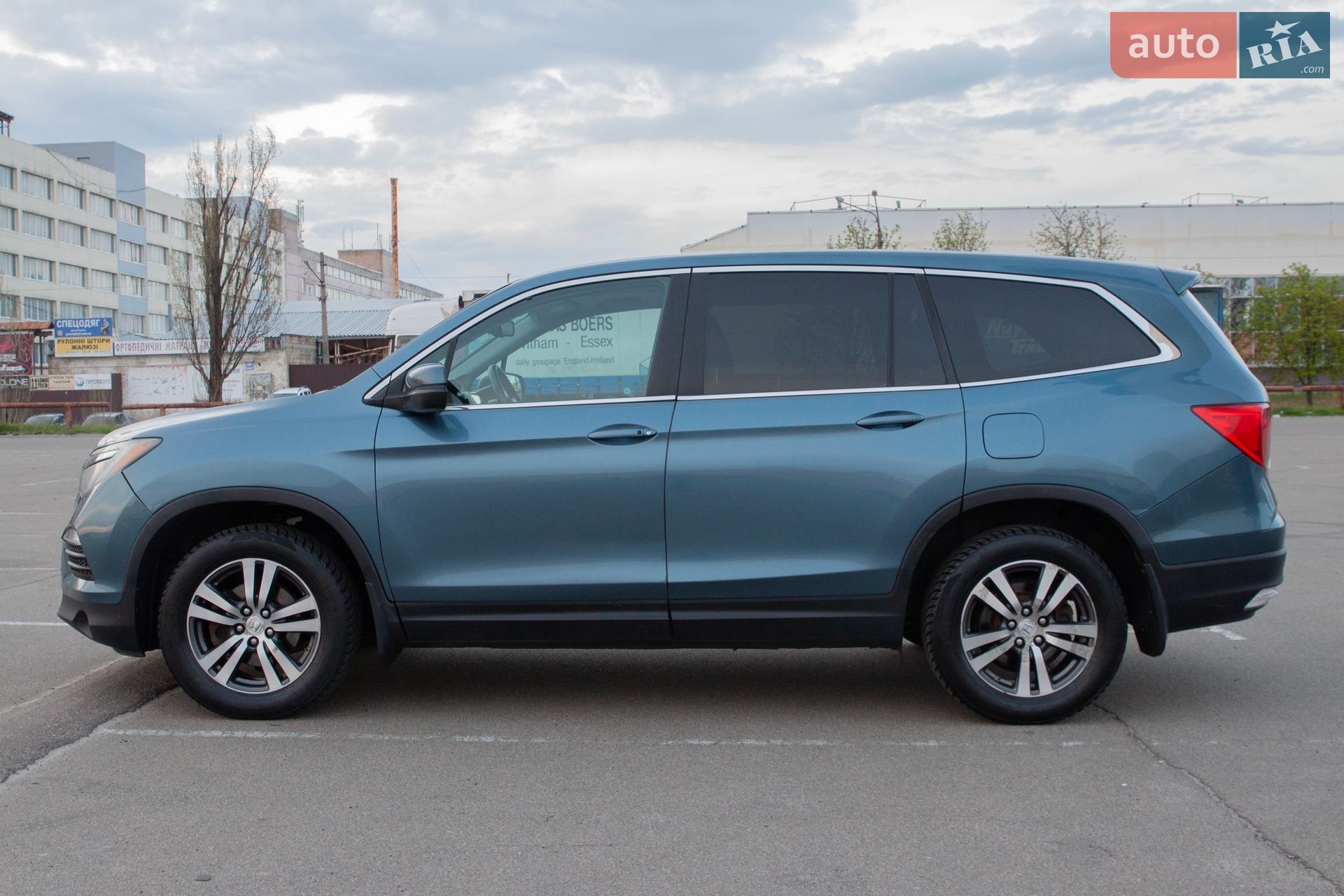 Honda Pilot 2015 VIN 5FNYF6H58GB025096 фото оголошення 9 з 28