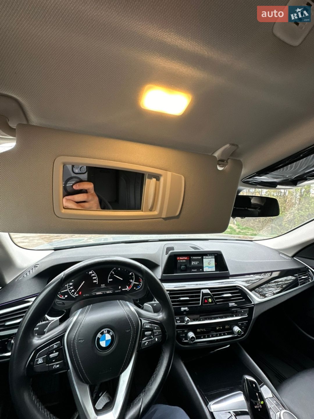 BMW 5 Series 2019 VIN WBAJF51030GM57629 фото оголошення 35 з 39