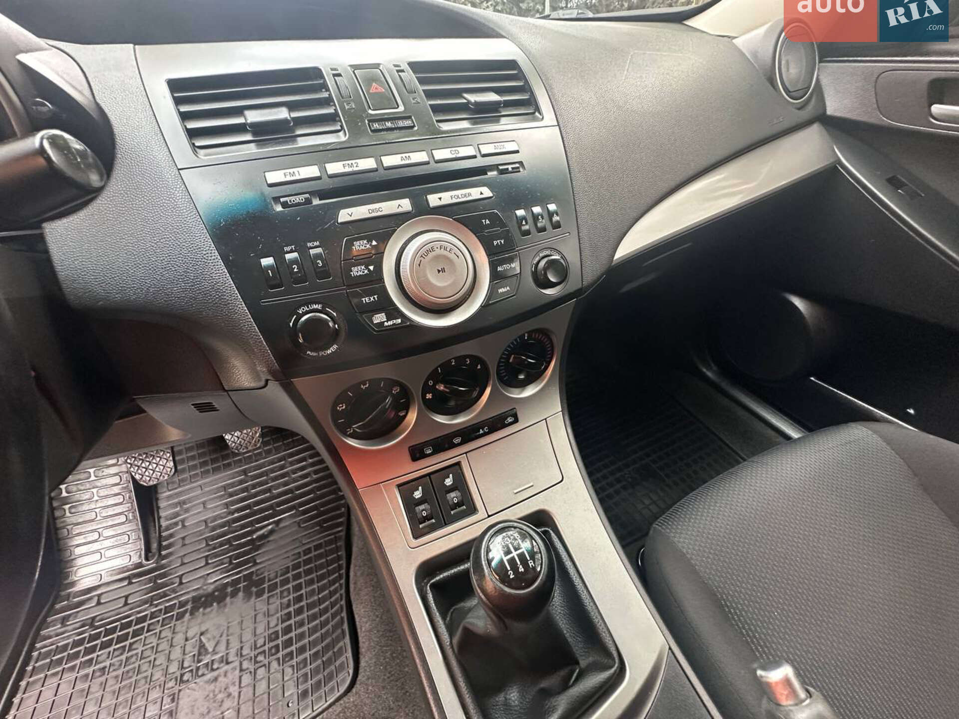 Mazda 3 2010 VIN JMZBL12Z201211713 фото оголошення 8 з 12