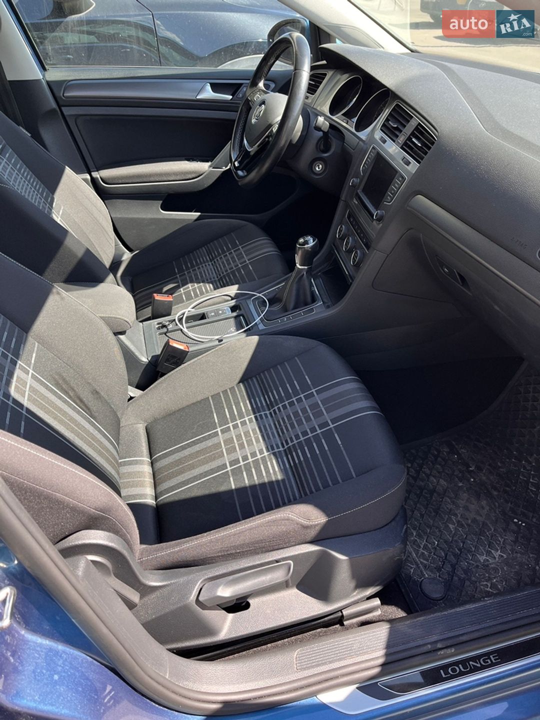 Volkswagen Golf 2015 VIN WVWZZZAUZGP500489 фото оголошення 8 з 9
