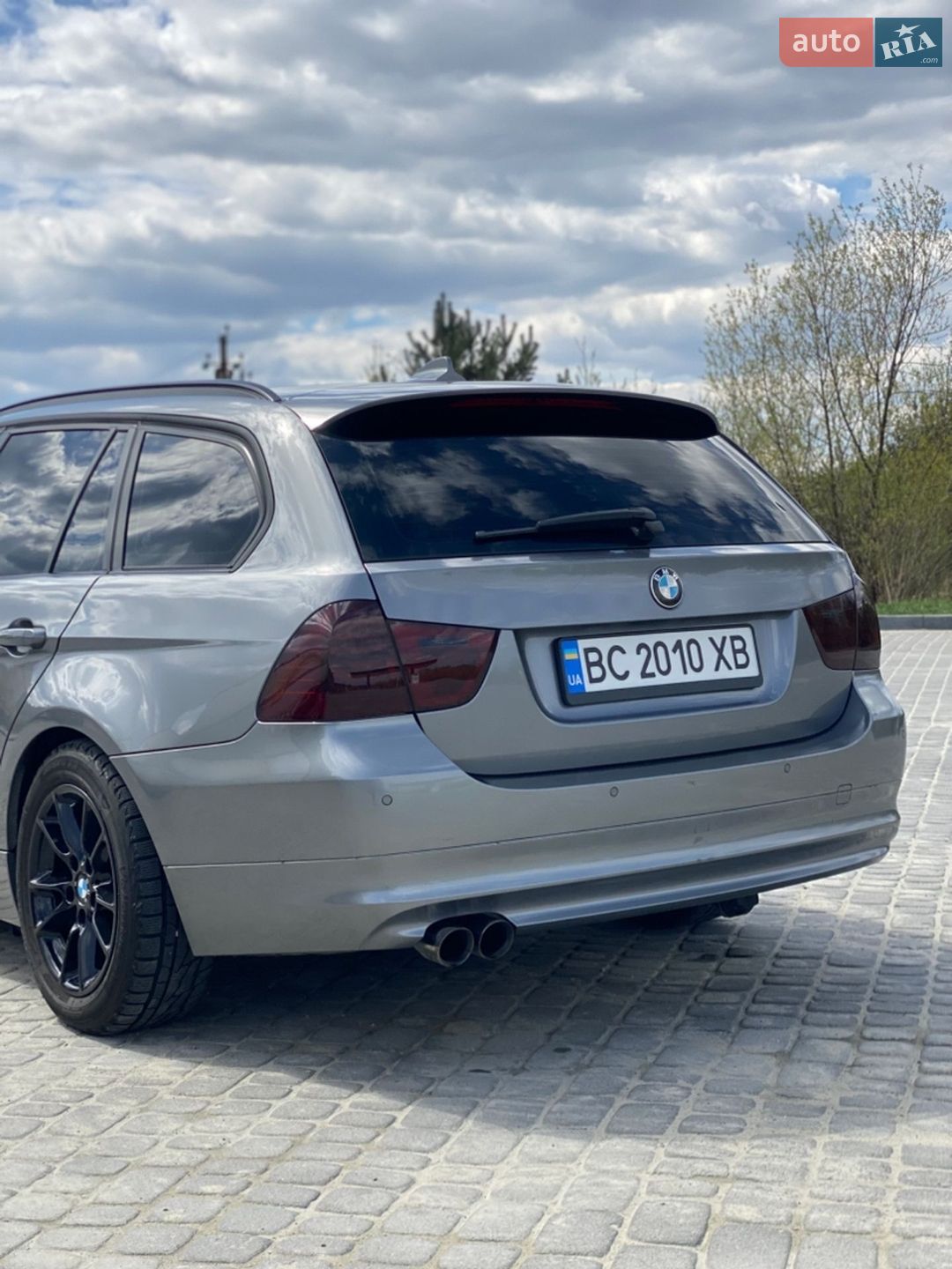 BMW 3 Series 2010 VIN WBAUY11060A907034 фото оголошення 11 з 23