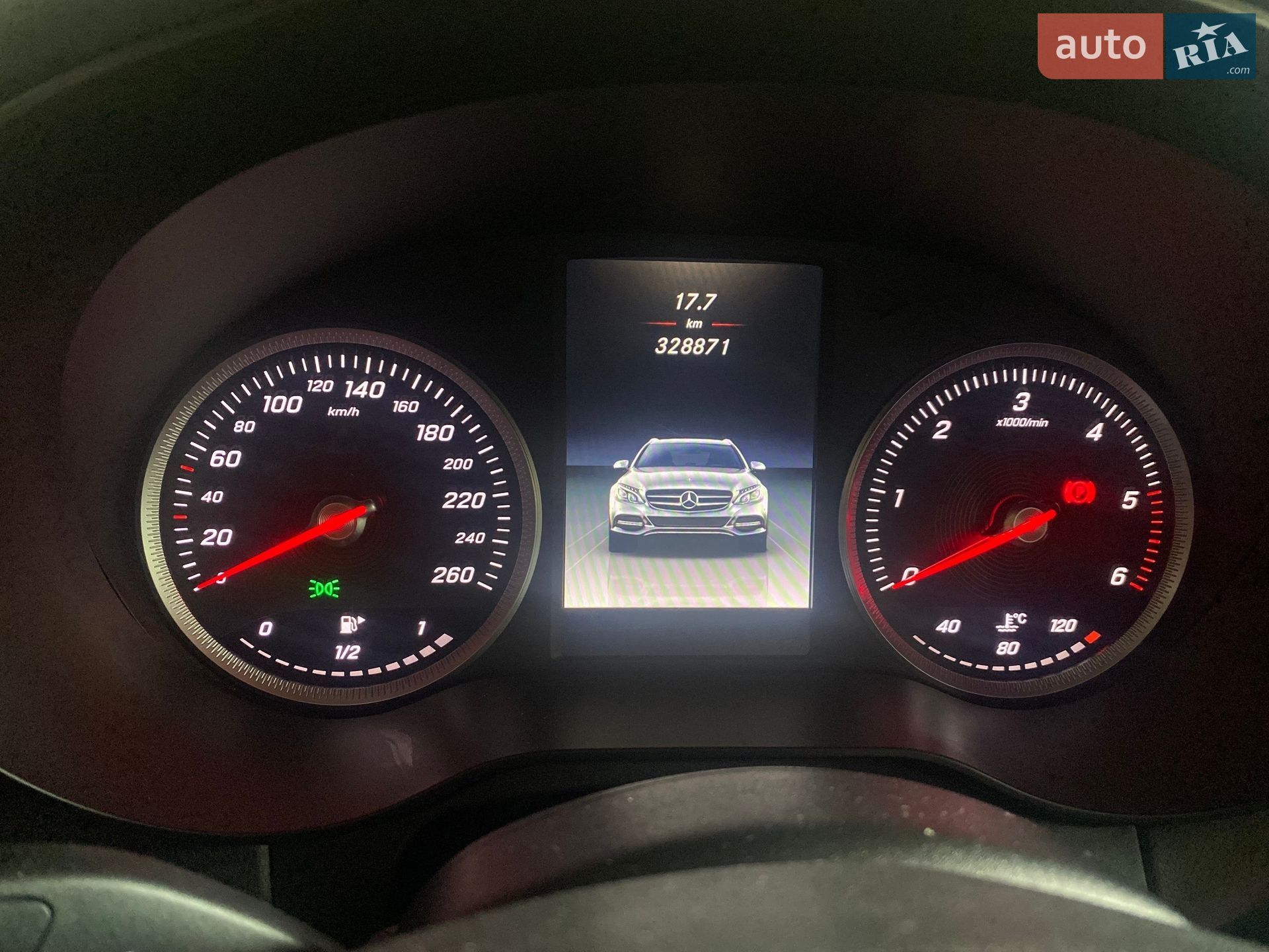Mercedes-Benz C-Class 2015 VIN WDD2052371F181249 фото оголошення 20 з 43