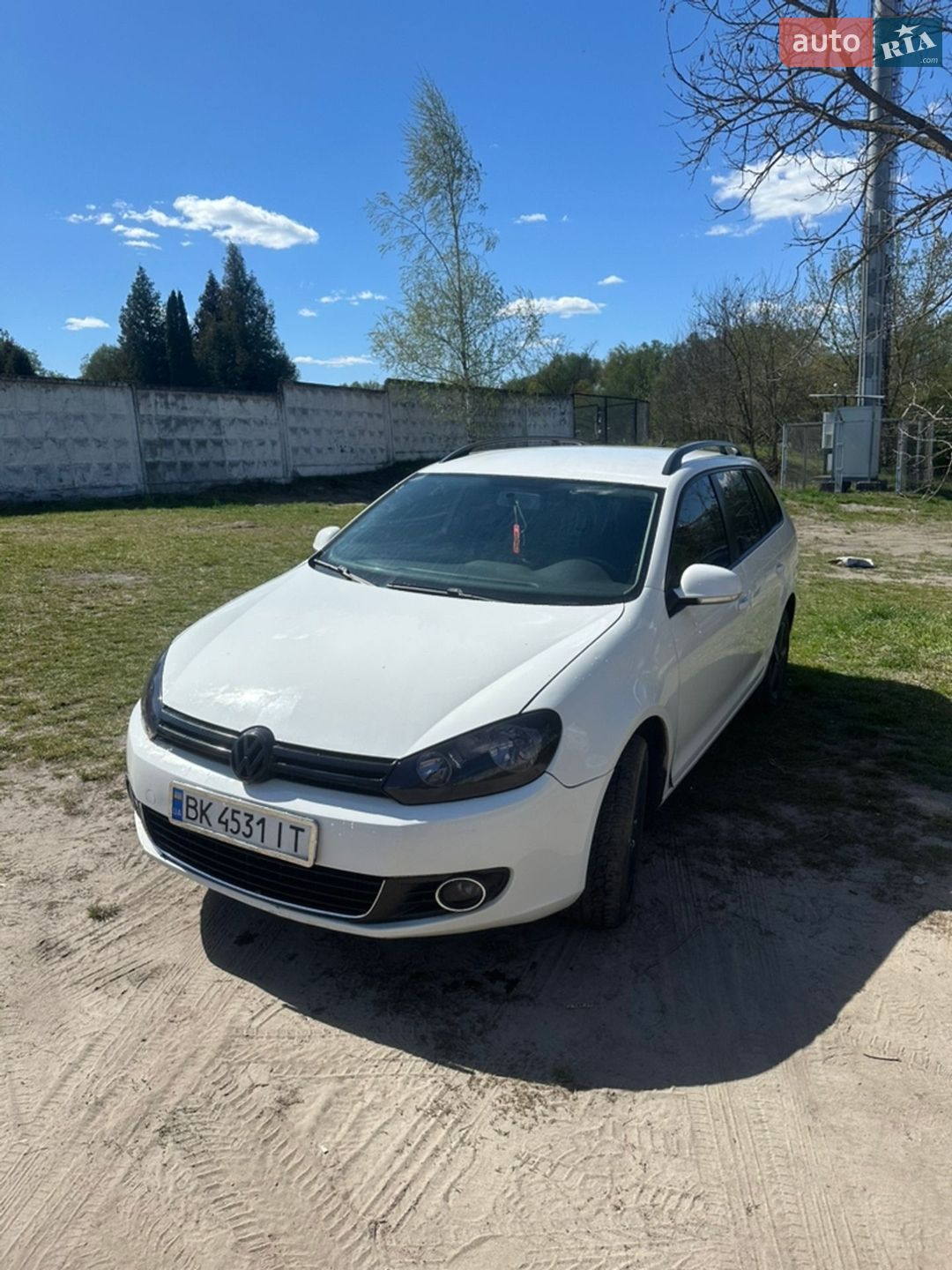 Volkswagen Golf 2010 VIN WVWZZZ1KZBM615178 фото оголошення 2 з 14