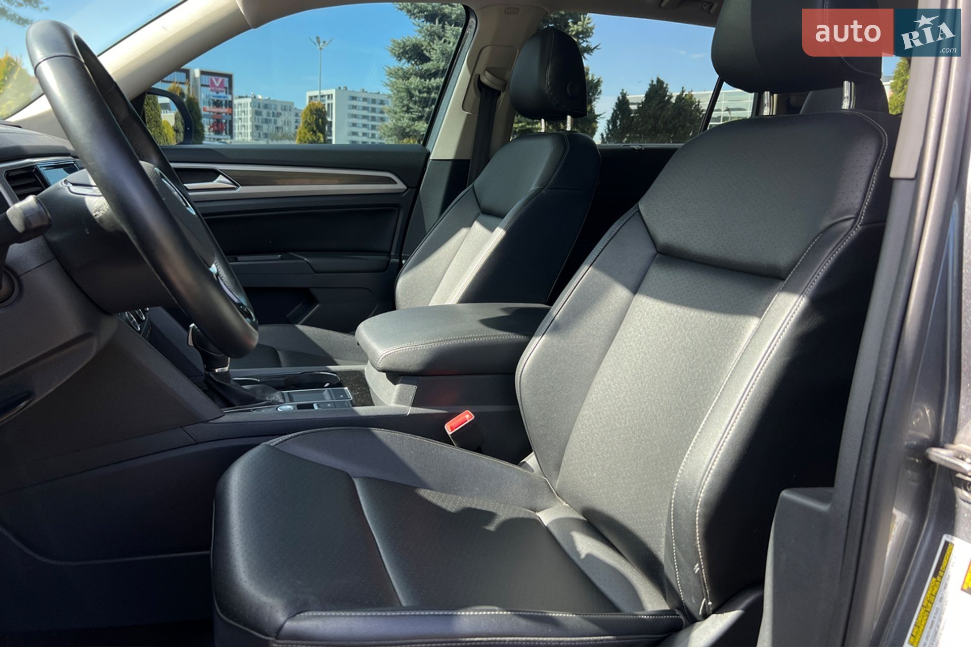 Volkswagen Atlas 2019 VIN 1V2ER2CA7KC604270 фото оголошення 9 з 26