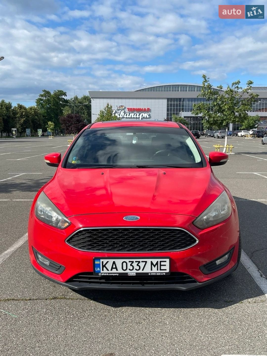 Ford Focus 2017 VIN 1FADP3H2XHL225384 фото оголошення 6 з 17
