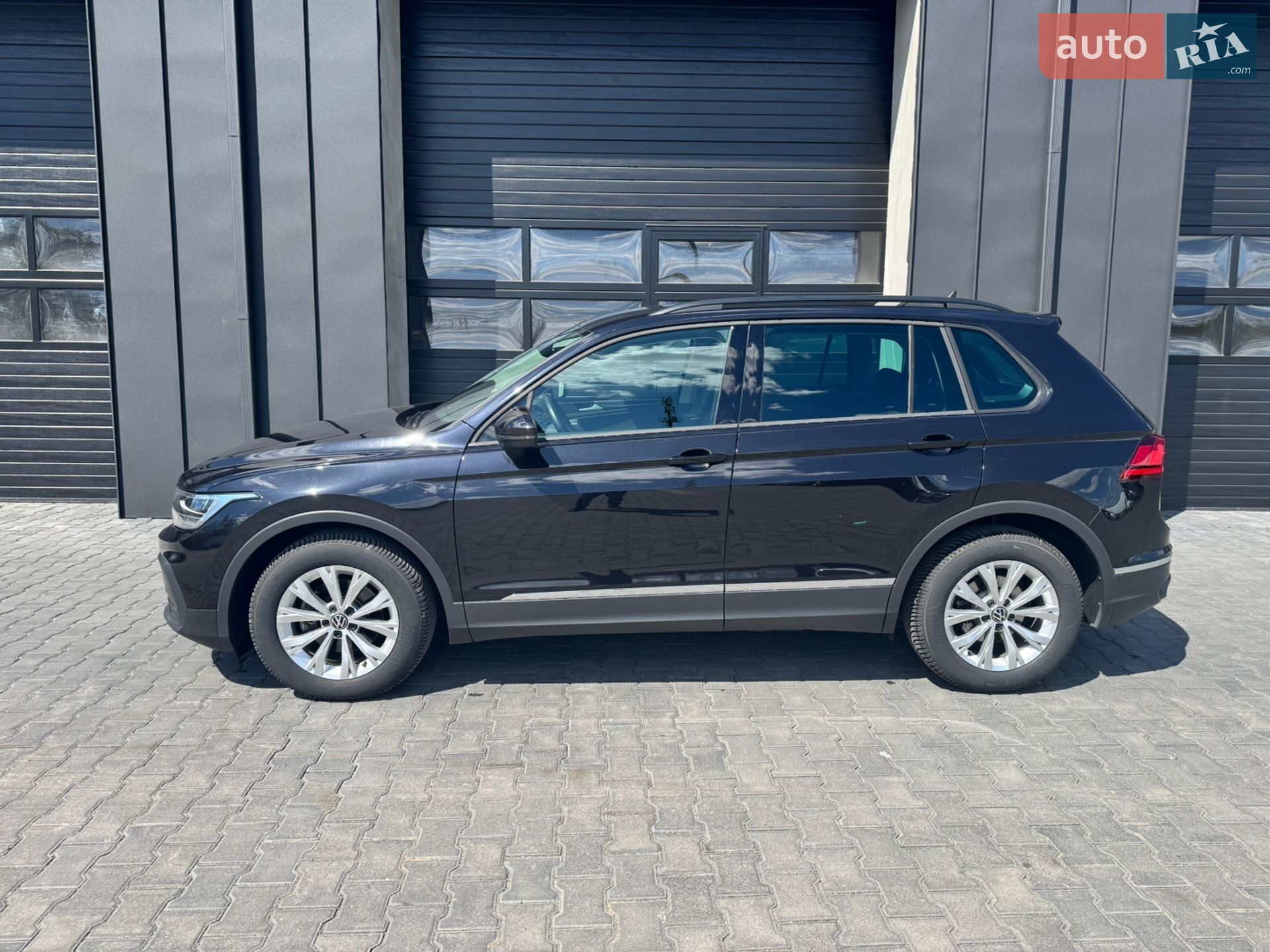 Volkswagen Tiguan 2021 VIN WVGZZZ5NZNW016780 фото оголошення 11 з 54