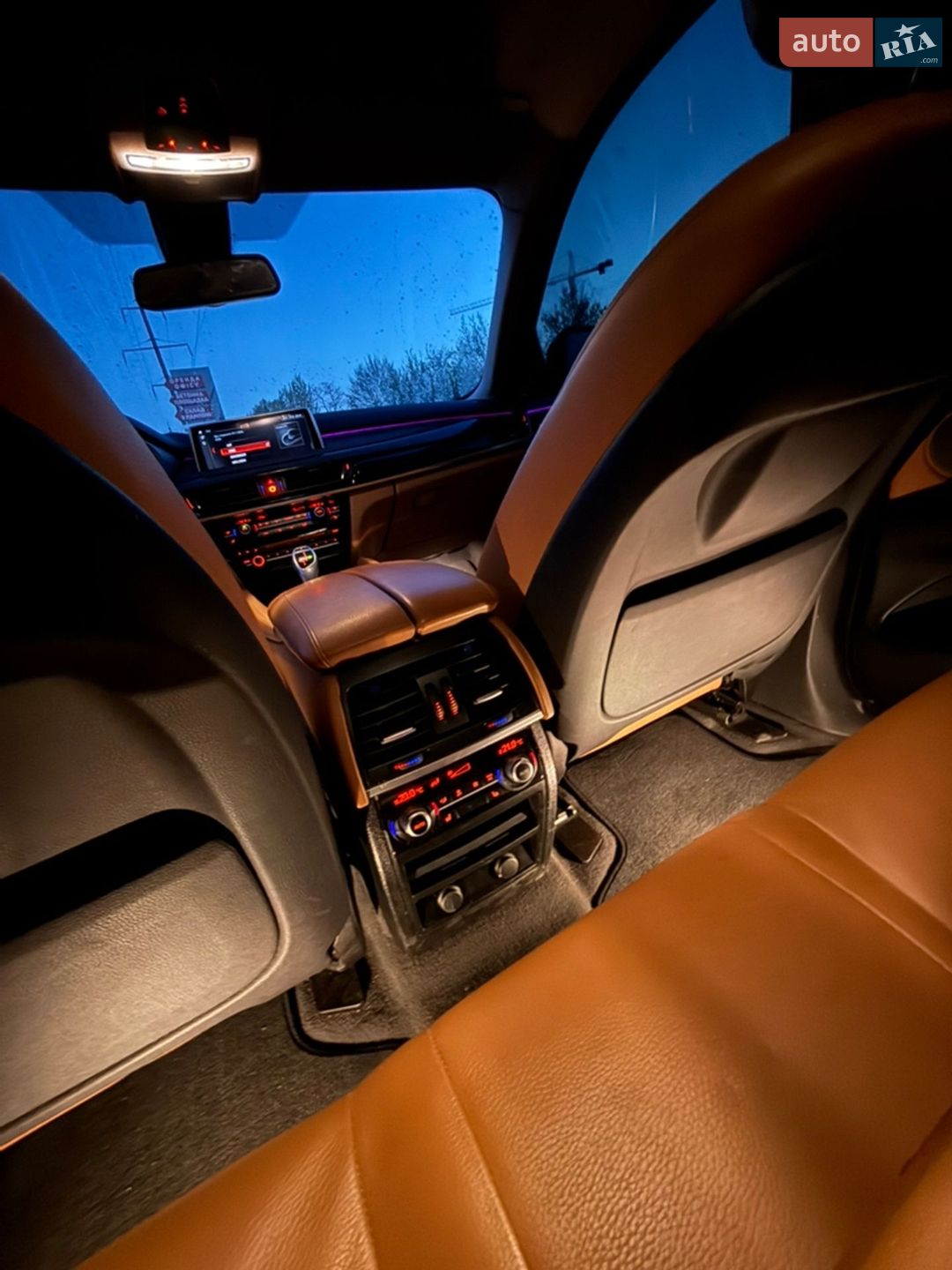 BMW X6 2017 VIN WBAKV210XJ0Y40340 фото оголошення 30 з 47