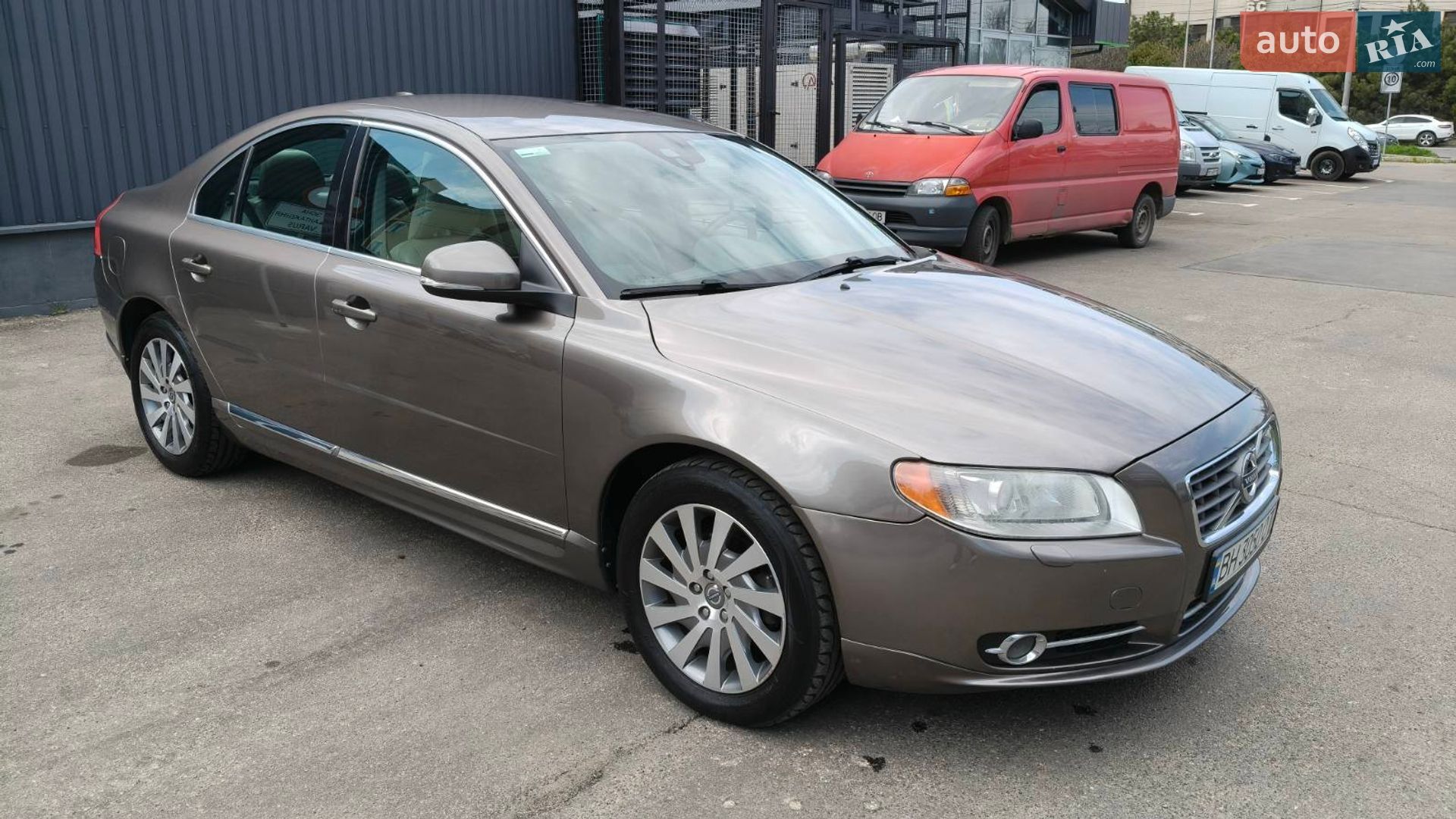 Volvo S80 2012 VIN YV1AS475BC1160586 фото оголошення 2 з 26