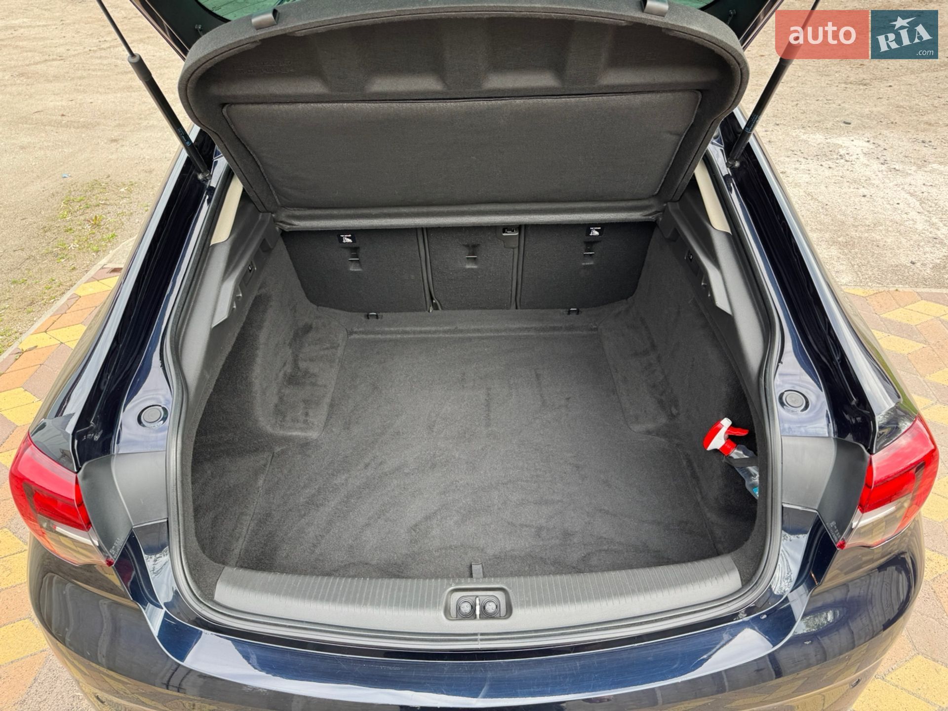 Opel Insignia 2018 VIN W0VZT6EG6J1153197 фото оголошення 18 з 63