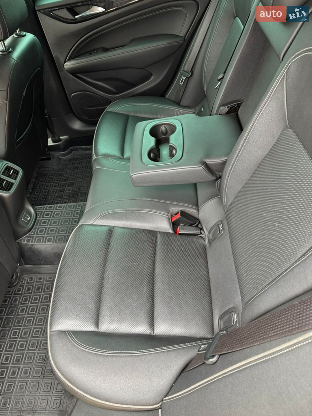 Opel Insignia 2018 VIN W0VZT6EG6J1153197 фото оголошення 20 з 63