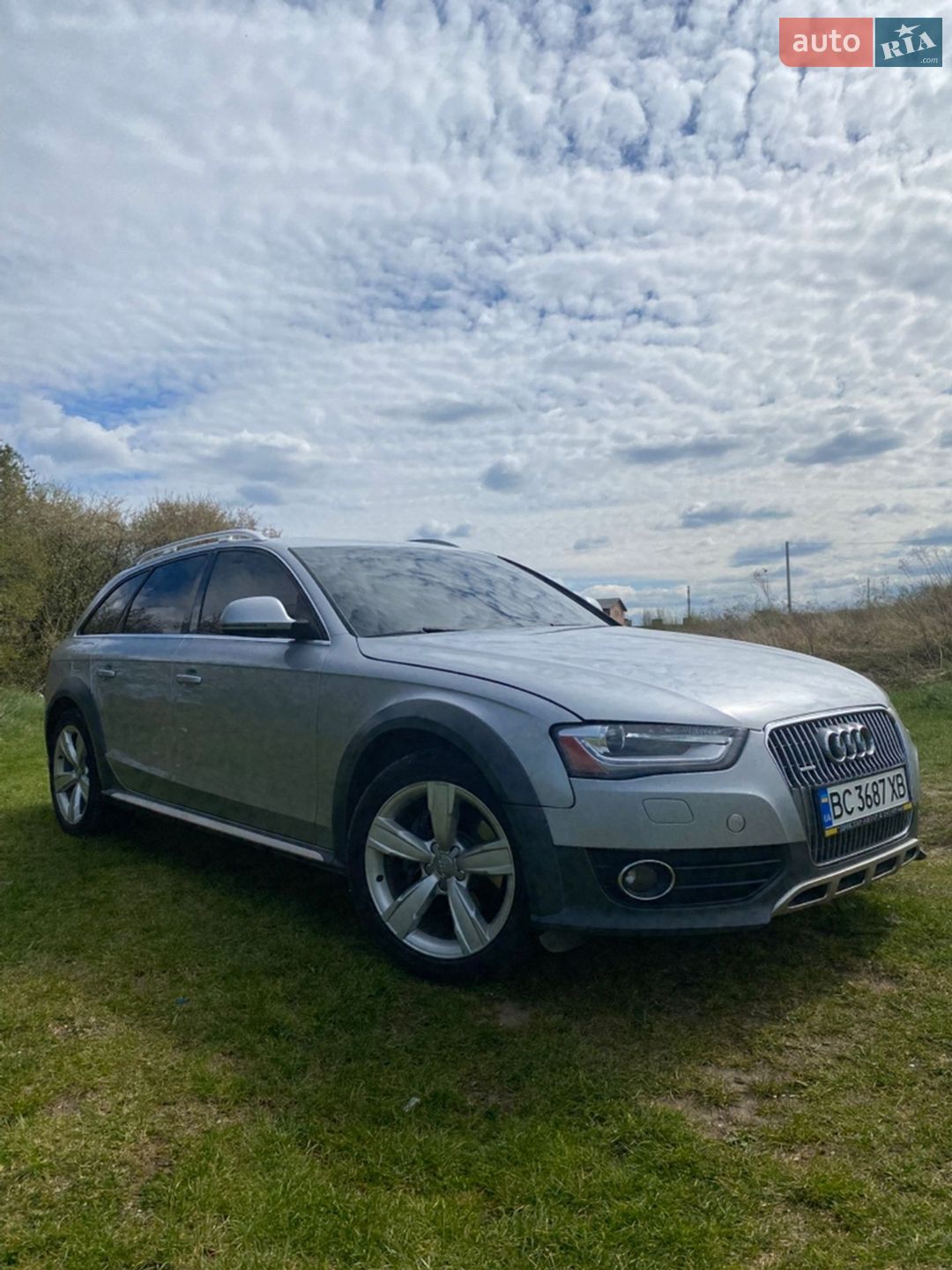 Audi A4 Allroad 2015 VIN WA1UFAFL0FA113743 фото оголошення 3 з 25