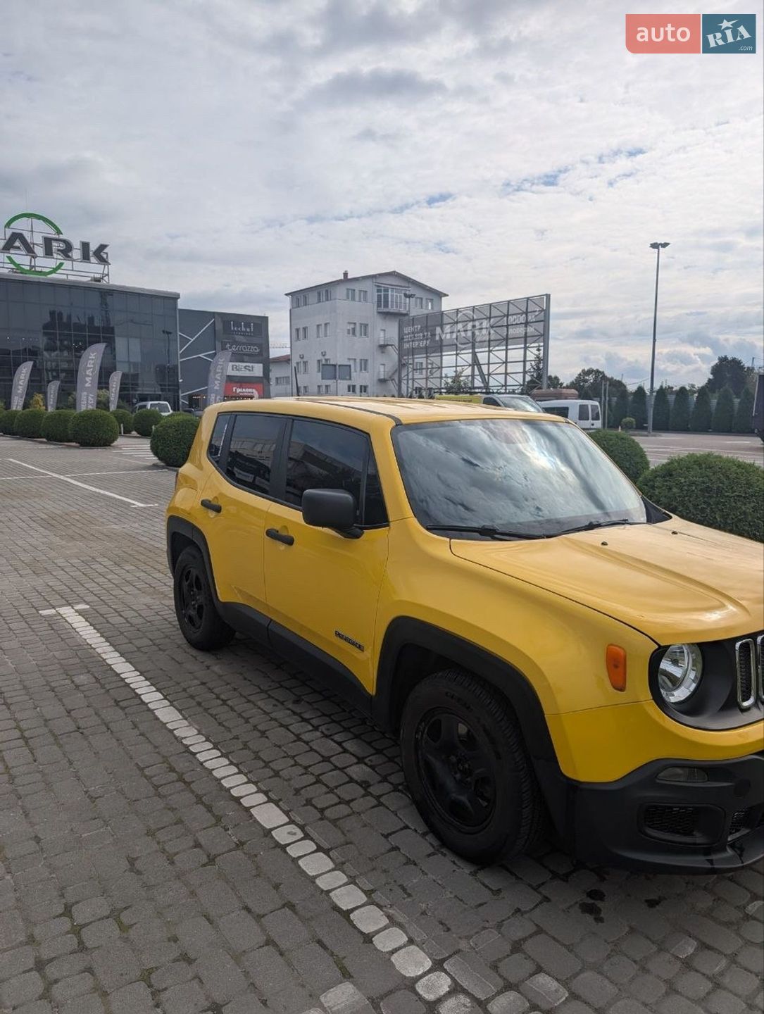 Jeep Renegade 2017 VIN ZACCJAAB6HPF31242 фото оголошення 5 з 17