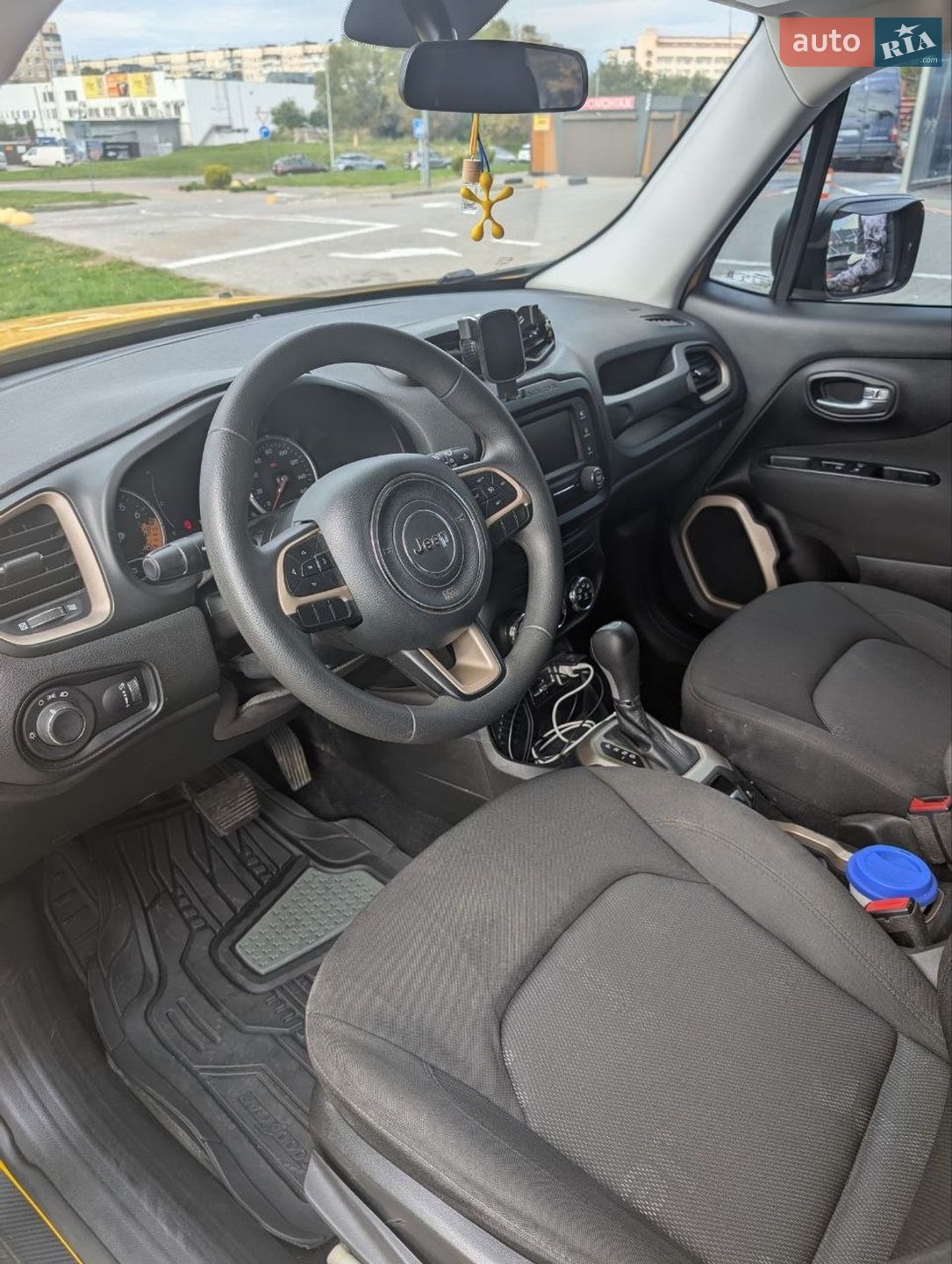 Jeep Renegade 2017 VIN ZACCJAAB6HPF31242 фото оголошення 12 з 17