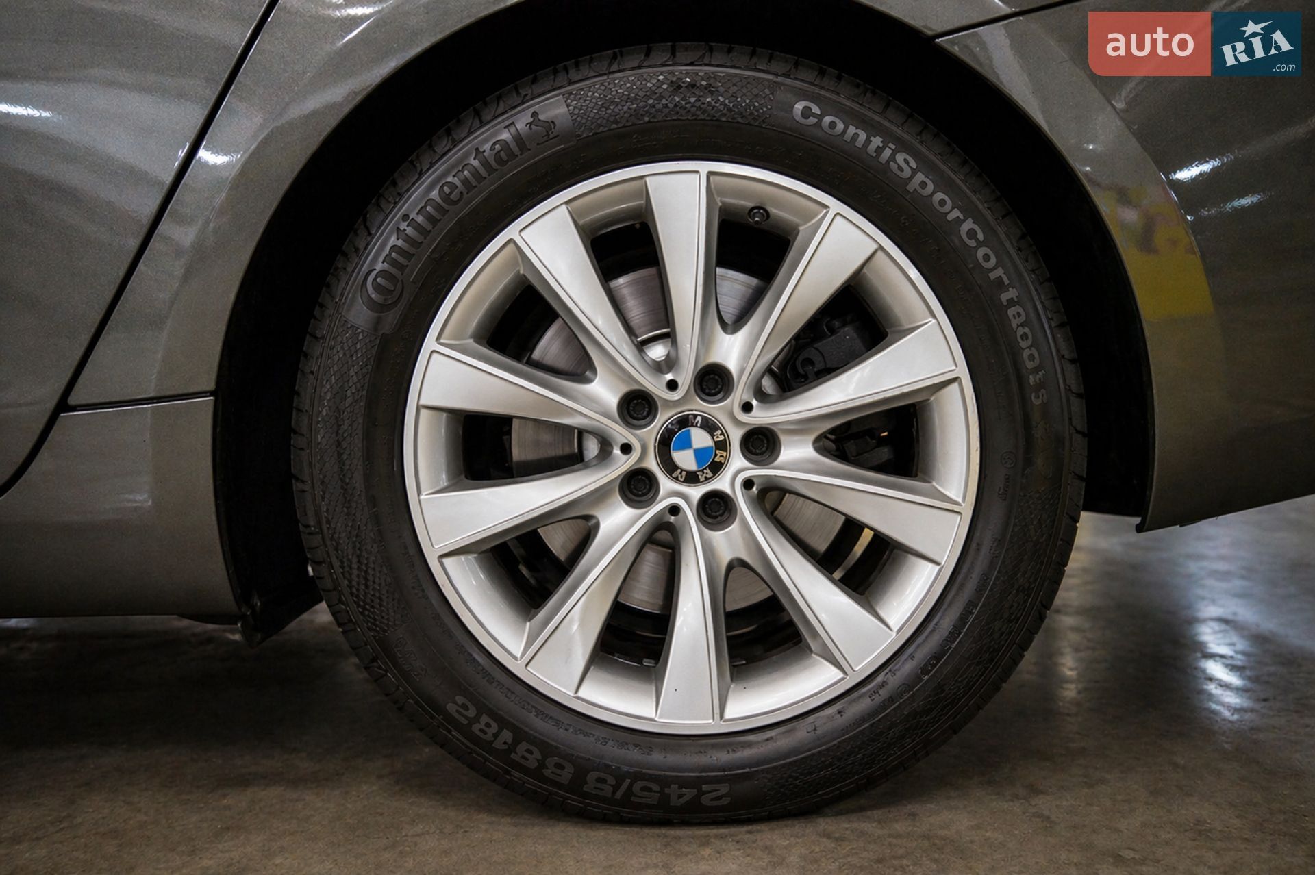 BMW 5 Series GT 2015 VIN WBA5N21030G265663 фото оголошення 9 з 73