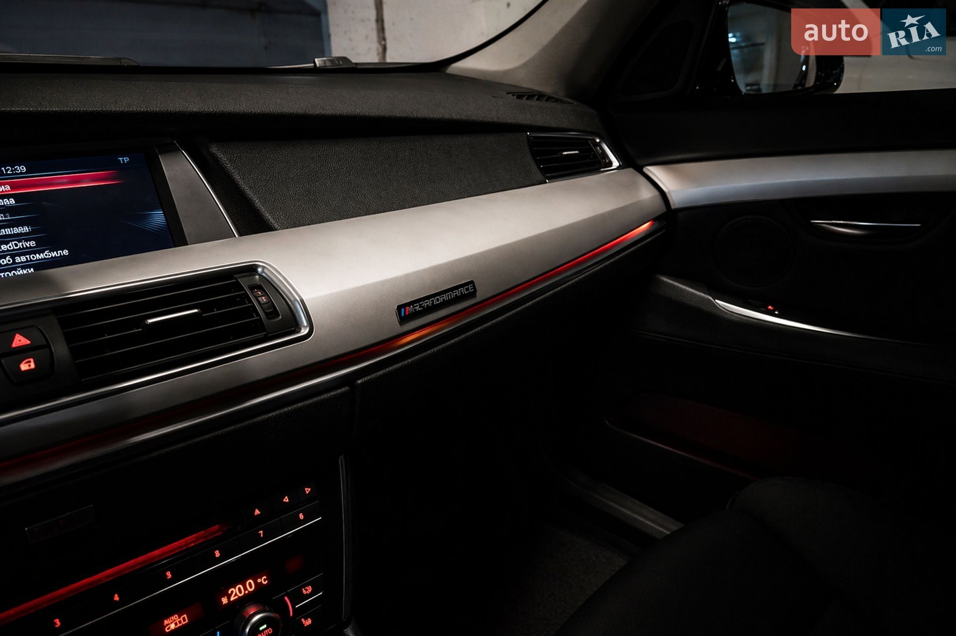 BMW 5 Series GT 2015 VIN WBA5N21030G265663 фото оголошення 31 з 73