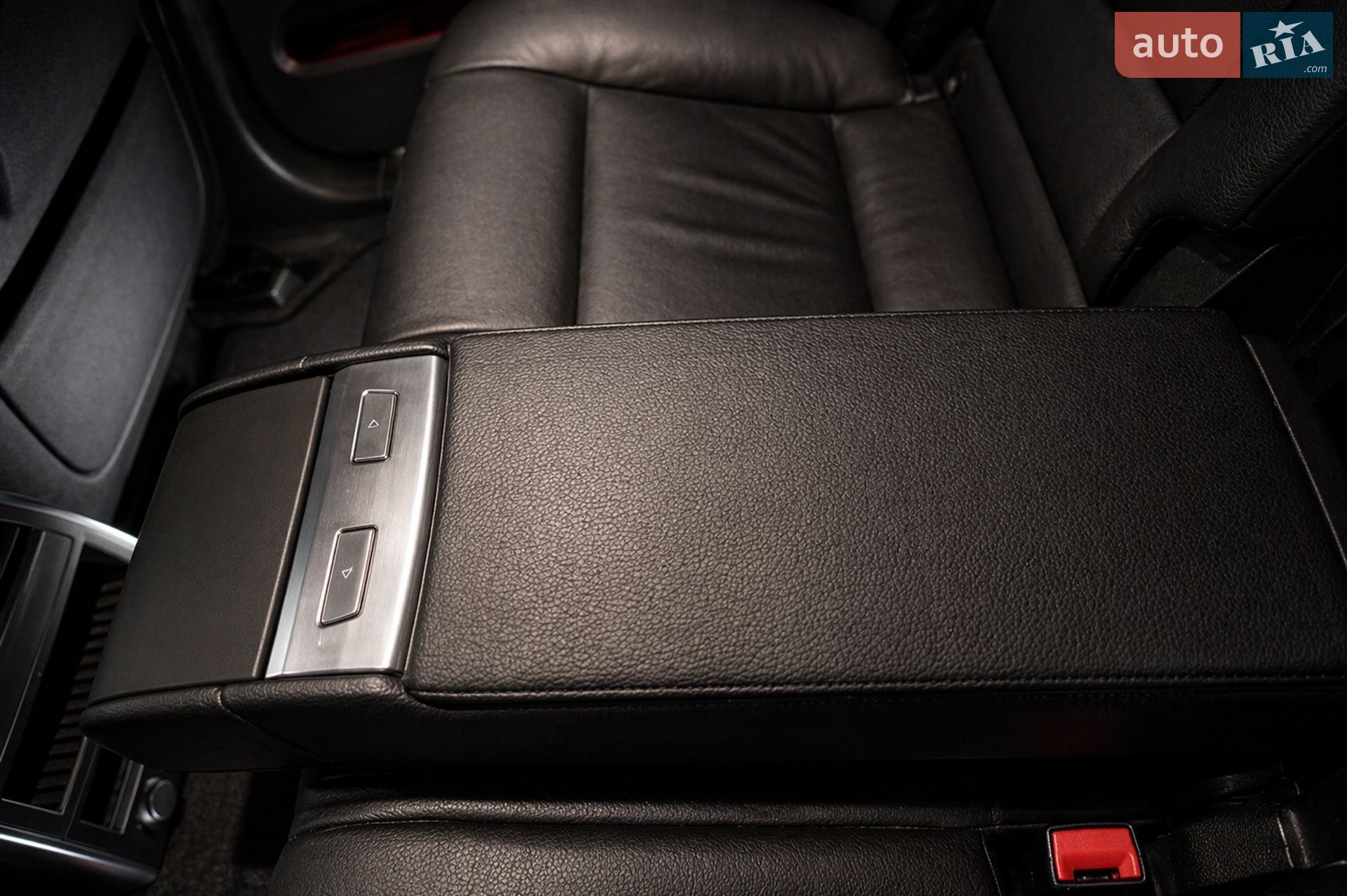 BMW 5 Series GT 2015 VIN WBA5N21030G265663 фото оголошення 42 з 73