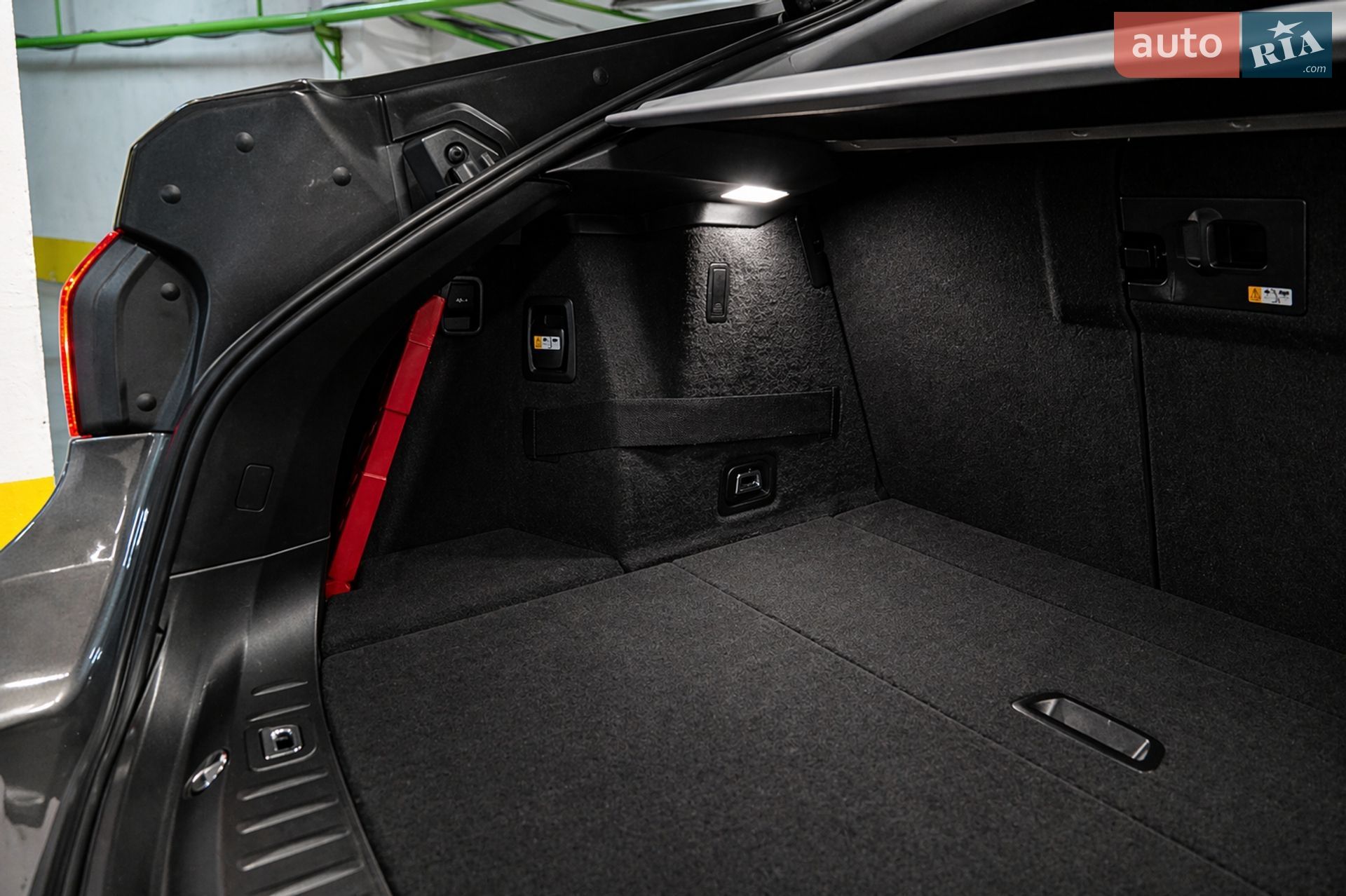 BMW 5 Series GT 2015 VIN WBA5N21030G265663 фото оголошення 69 з 73
