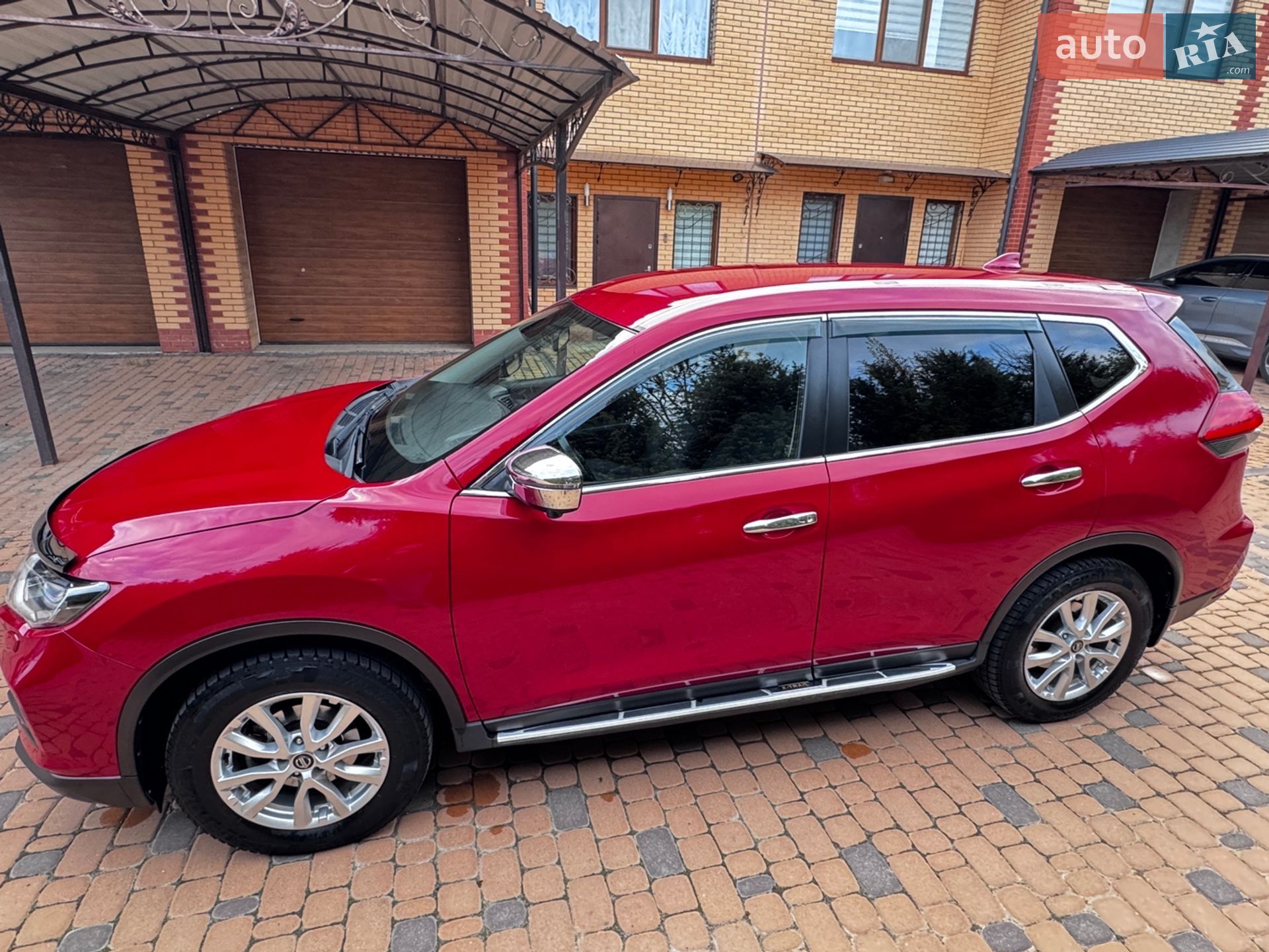 Nissan X-Trail 2017 VIN JN1TCAT32U0112508 фото оголошення 2 з 20