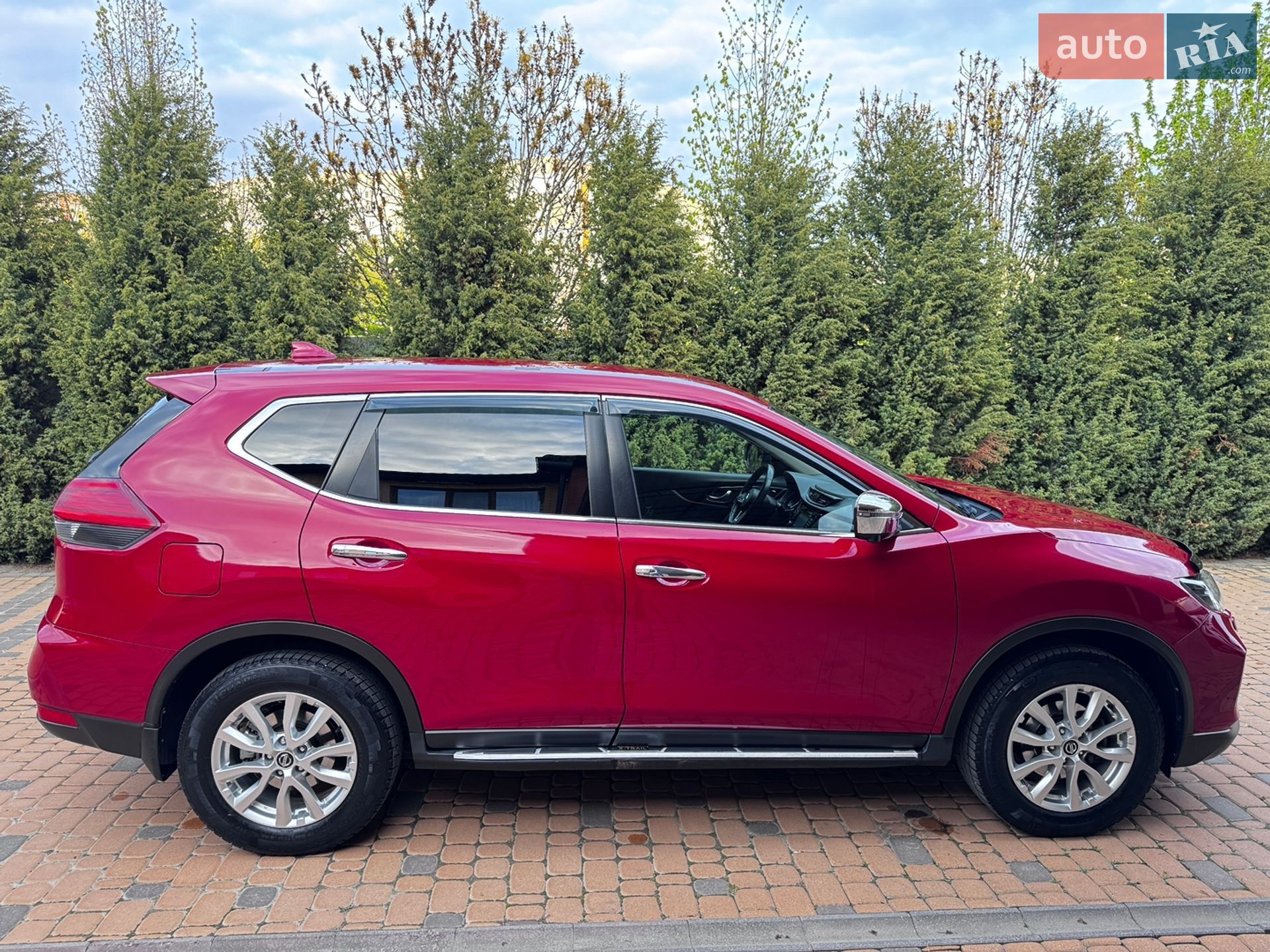Nissan X-Trail 2017 VIN JN1TCAT32U0112508 фото оголошення 3 з 20