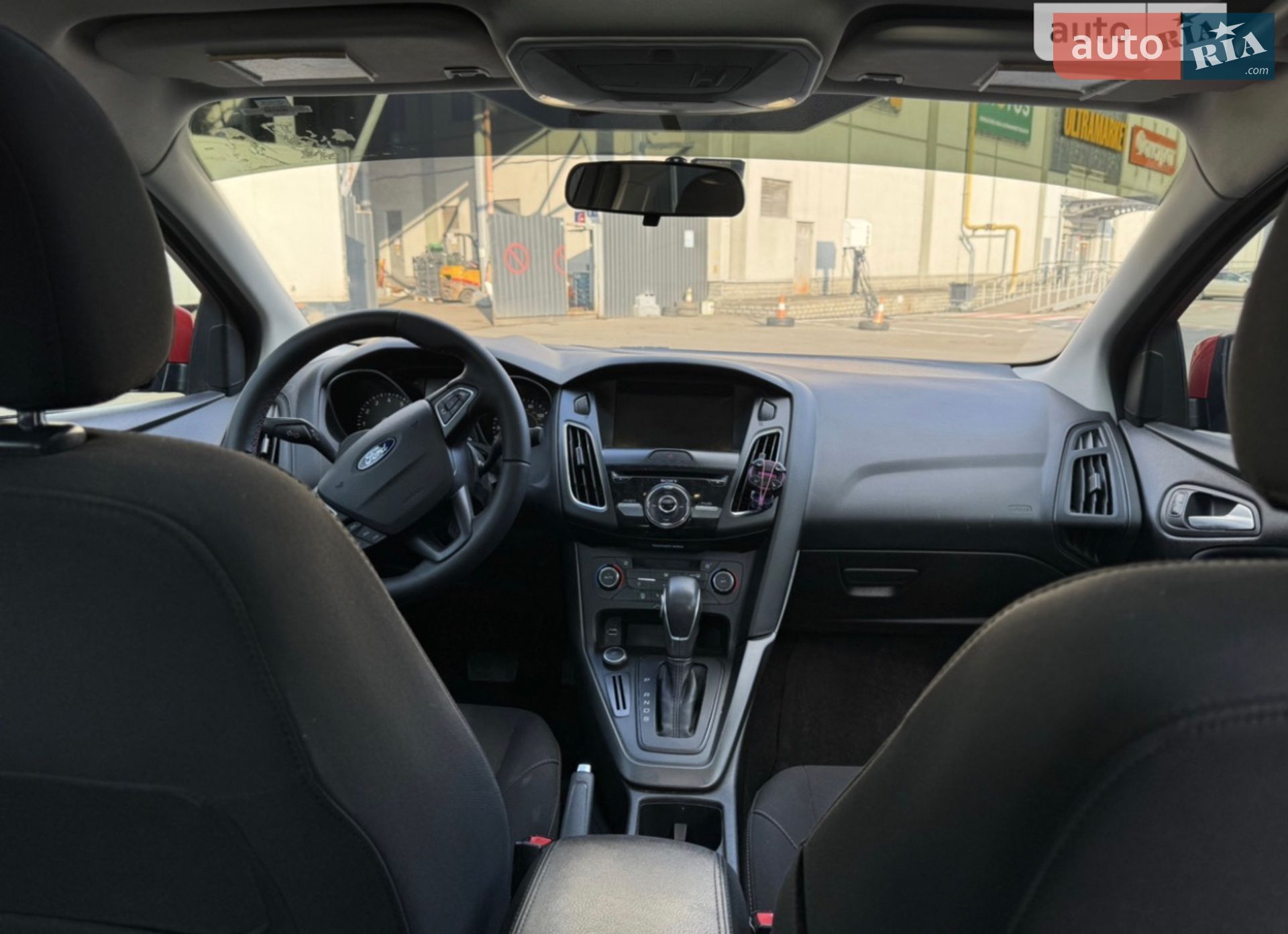Ford Focus 2017 VIN 1FADP3H2XHL225384 фото оголошення 22 з 24