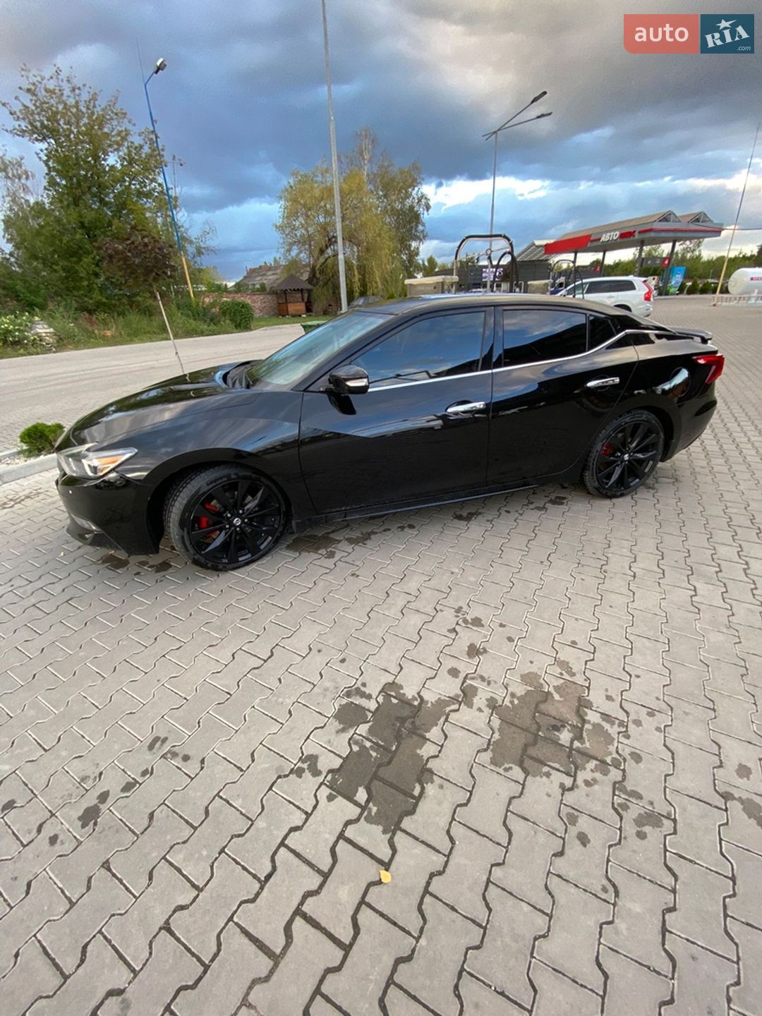 Nissan Maxima 2017 VIN 1N4AA6AP2HC453617 фото оголошення 3 з 9